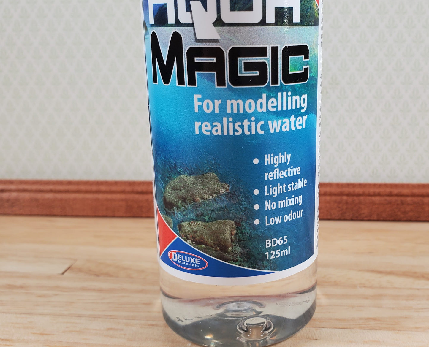 Aqua Magic Modeling Realistic Water Scenes 125ml Deluxe Materials