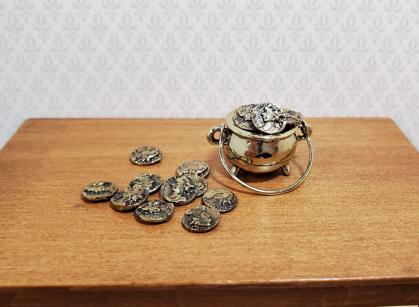 Miniature Antique Gold Coins Metal Treasure Prop 7mm approx. 25 pcs