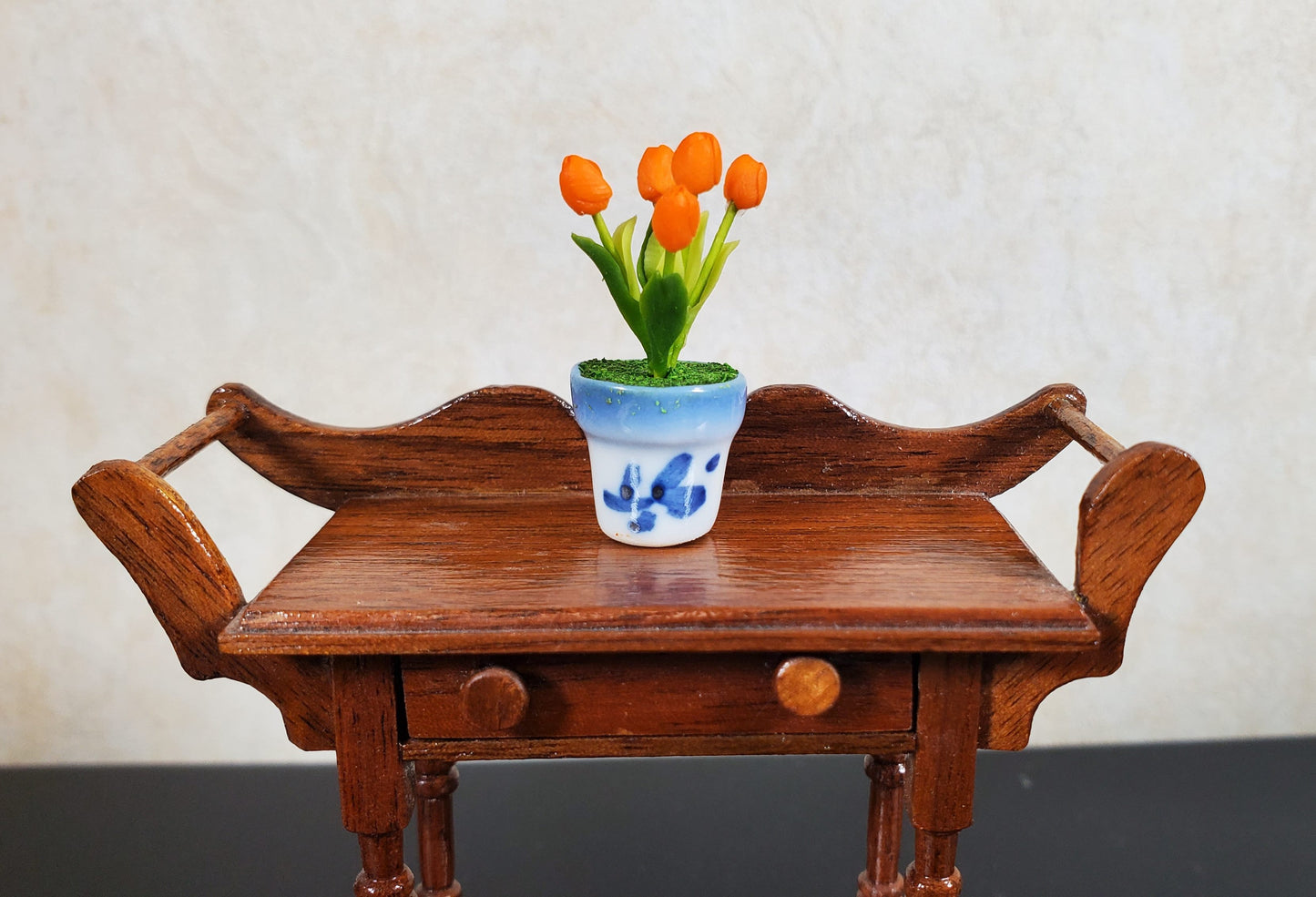 Dollhouse Orange Tulips in a Ceramic Planter Pot 1:12 Scale Miniature
