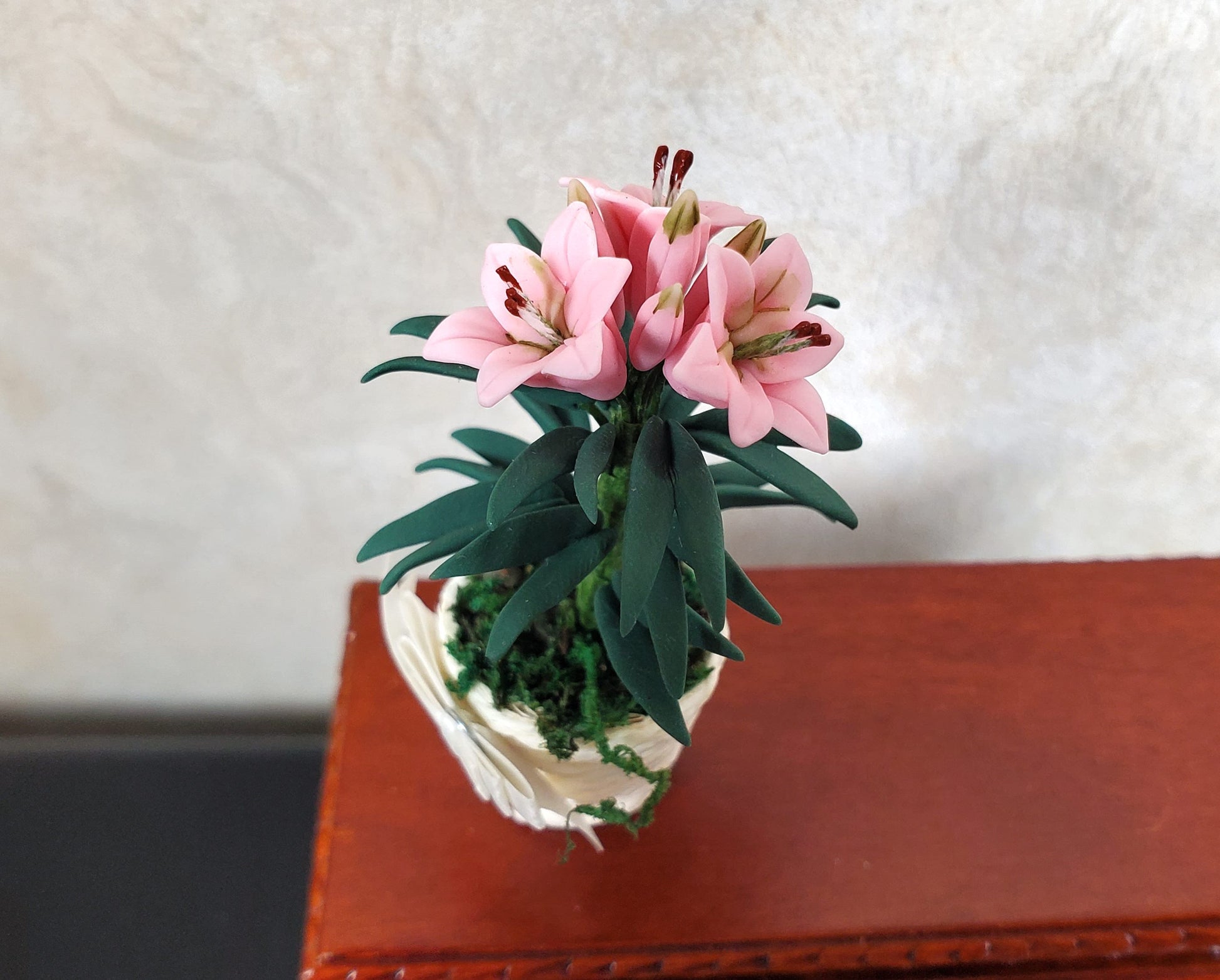 Dollhouse Pink Easter Lilies in White Basket with Bow 1:12 Scale Miniature