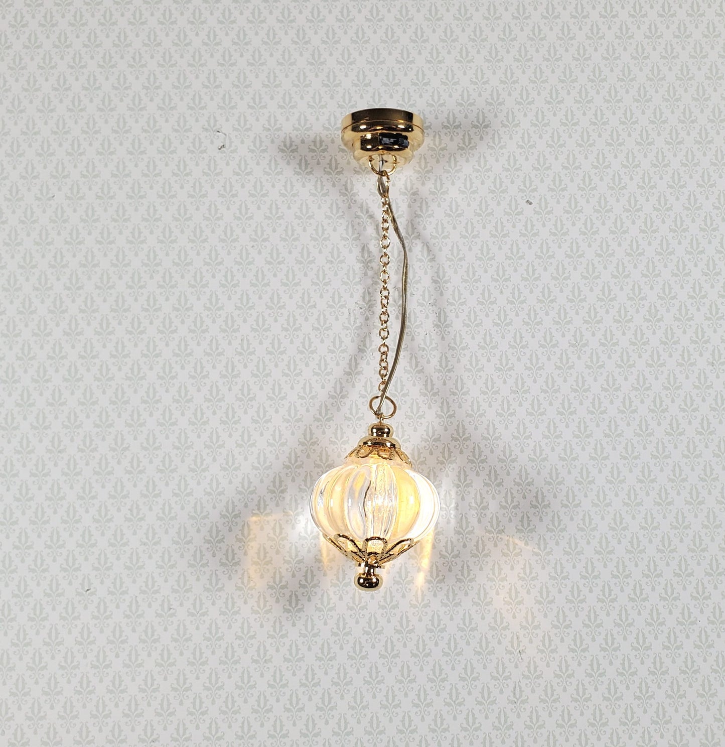 Dollhouse Battery Bead Ceiling Light 1:12 Scale Miniature Houseworks 2557
