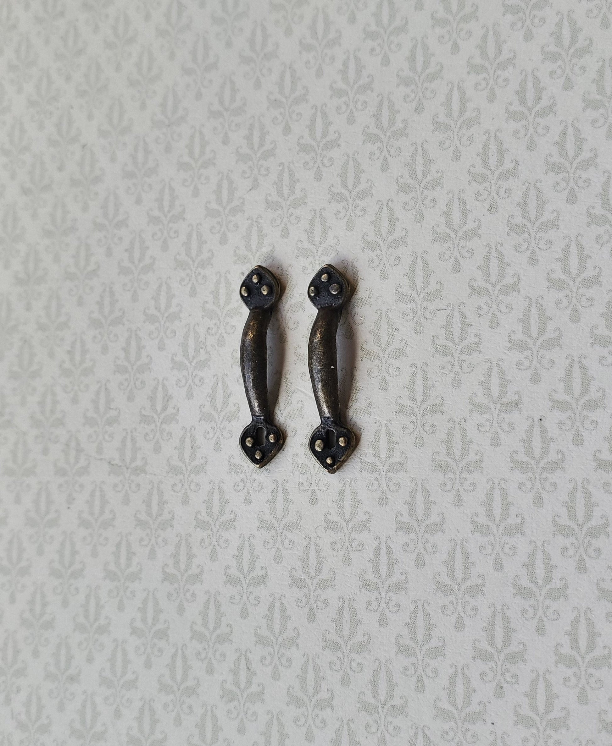 Dollhouse Miniature Door Handles with Keyhole Tudor Style x2 Antique Bronze Finish 1:12 Scale