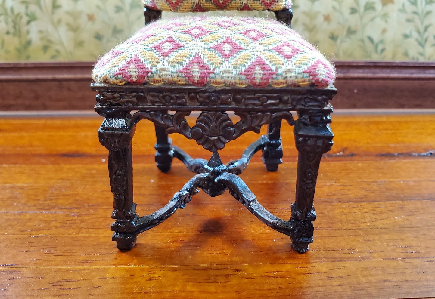 Bespaq Tudor Gothic Upholstered Chair 1:12 Scale Miniature Furniture