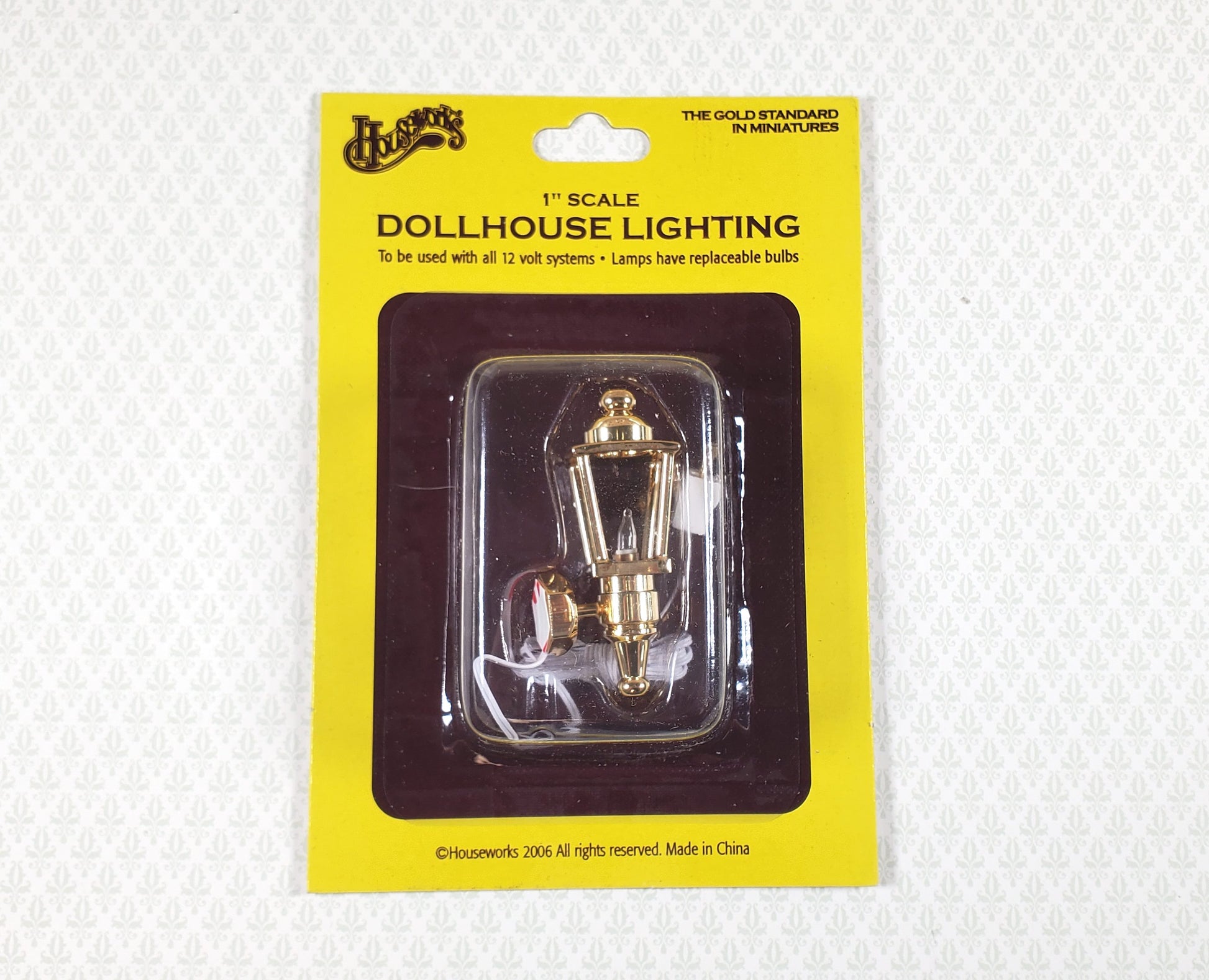 Dollhouse Coach Light Gold Lamp 12 volt w/Plug 1:12 Scale Miniature Houseworks