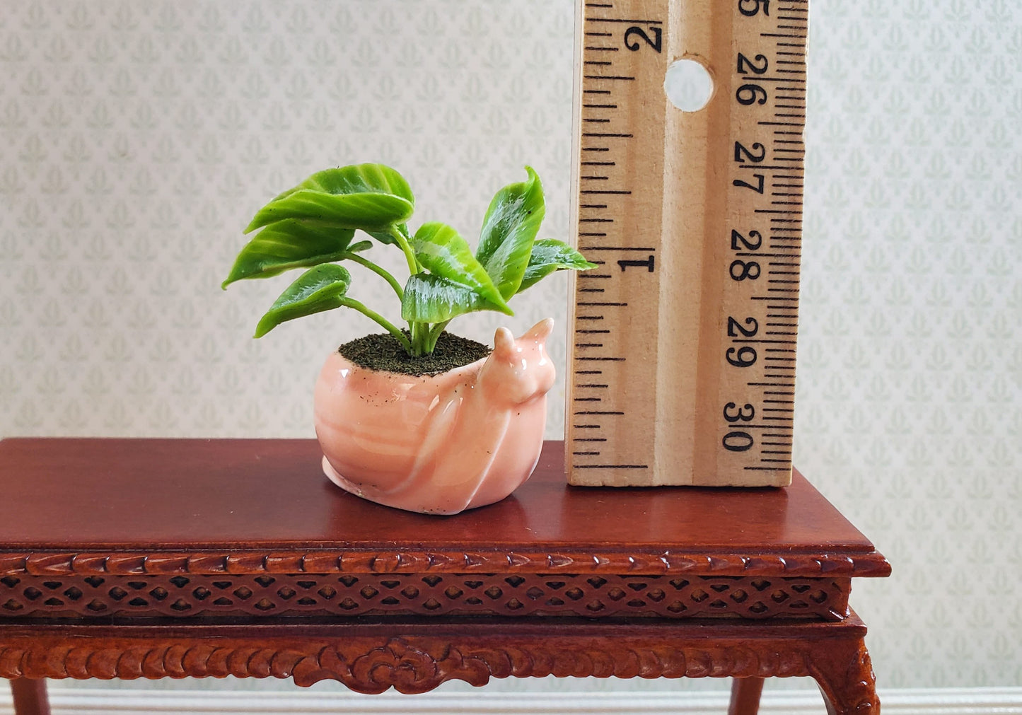 Dollhouse Ceramic Snail Planter with Houseplant 1:12 Scale Miniature