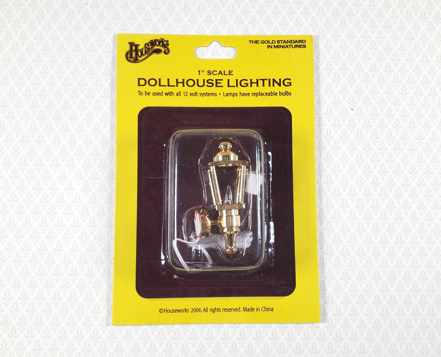 Dollhouse Light Single Candle Wall Sconce 12 Volt w/ Plug 1:12 Scale Houseworks