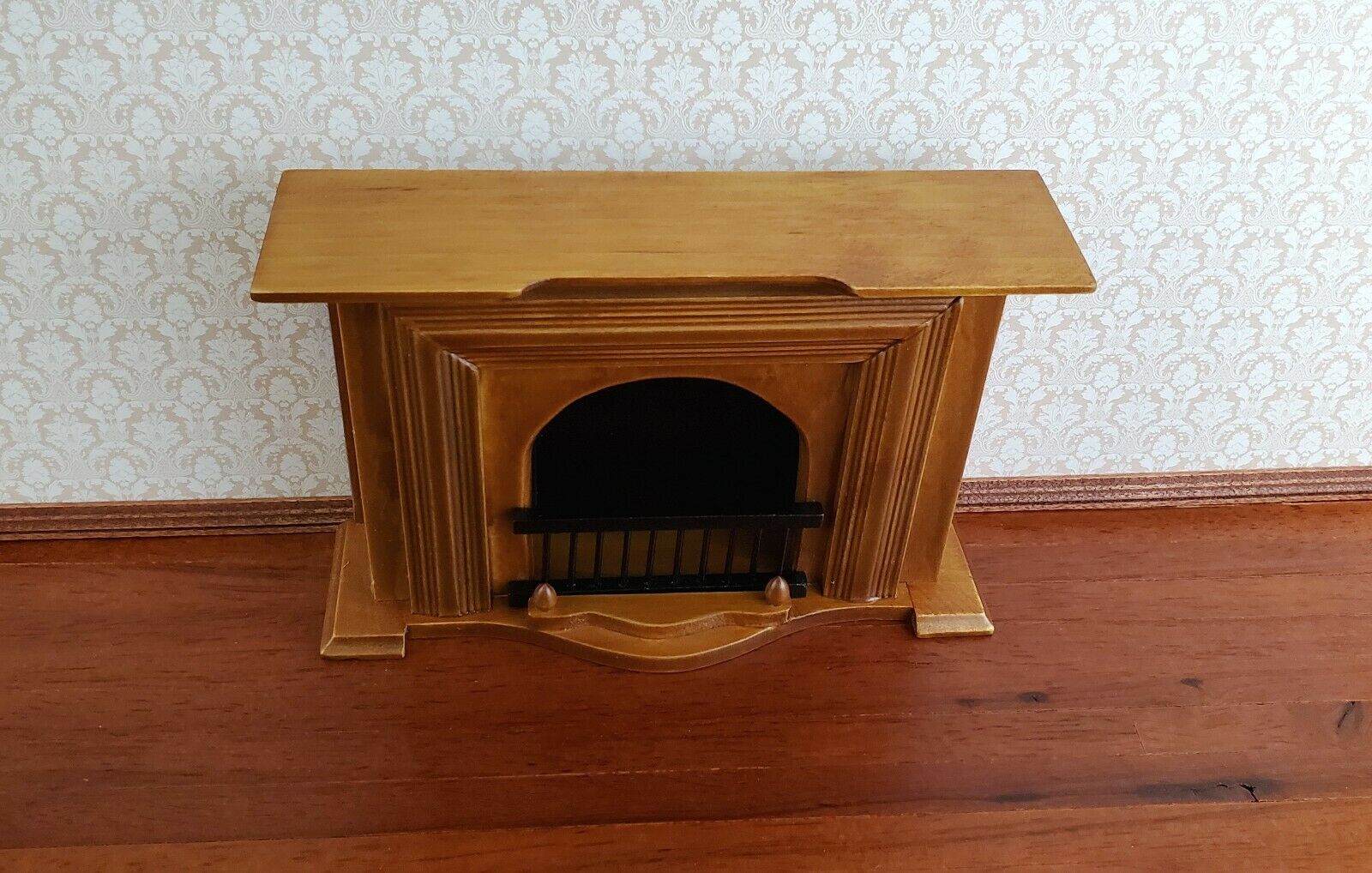 Dollhouse Miniature Fireplace Large Walnut Finish 1:12 Scale Furniture