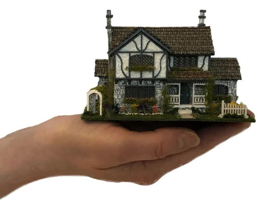 1:144 Scale Dollhouse KIT Tiny Tudor Style 5 Room Home Includes Greenery Foilage - Miniature Crush