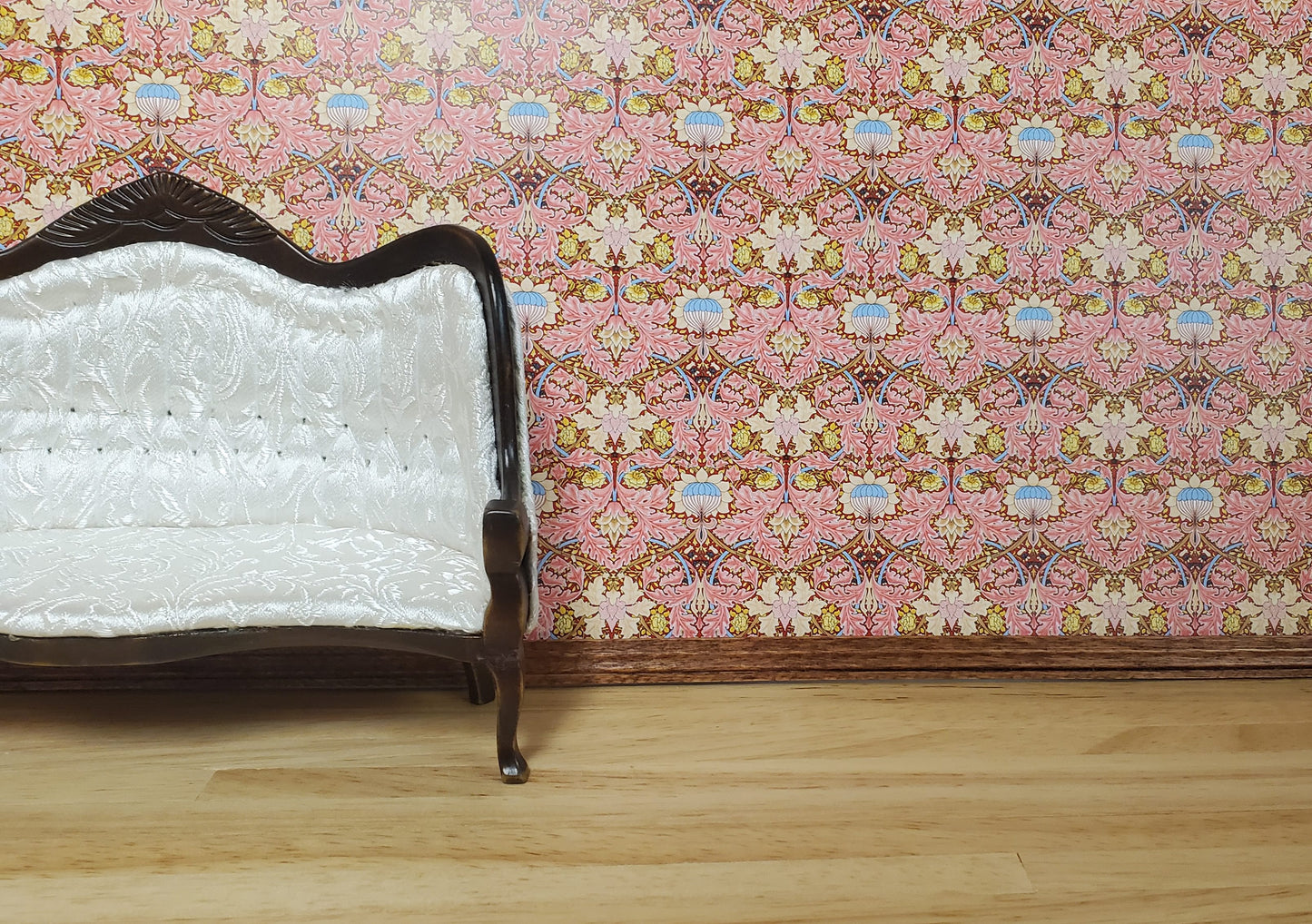Dollhouse Wallpaper Victorian Morris Style Pink 1:12 Scale Miniature Itsy Bitsy