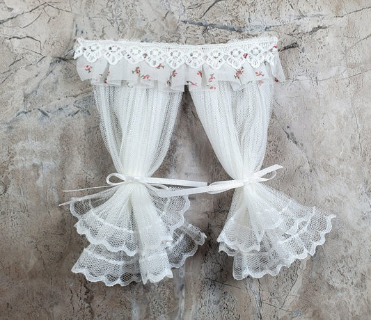 Dollhouse Lace Curtains Cream with Pink Floral Valance 1:12 Scale 5" W x 6" L