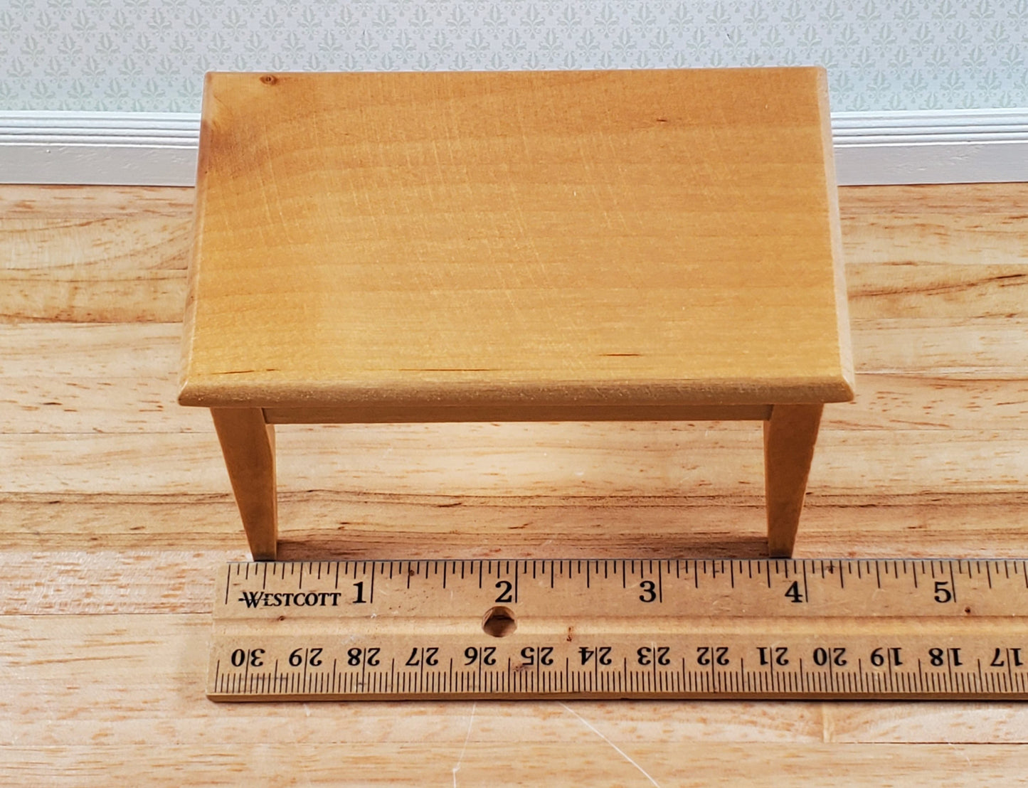 Dollhouse Small Table Kitchen Dining Room Light Oak 1:12 Scale Miniature