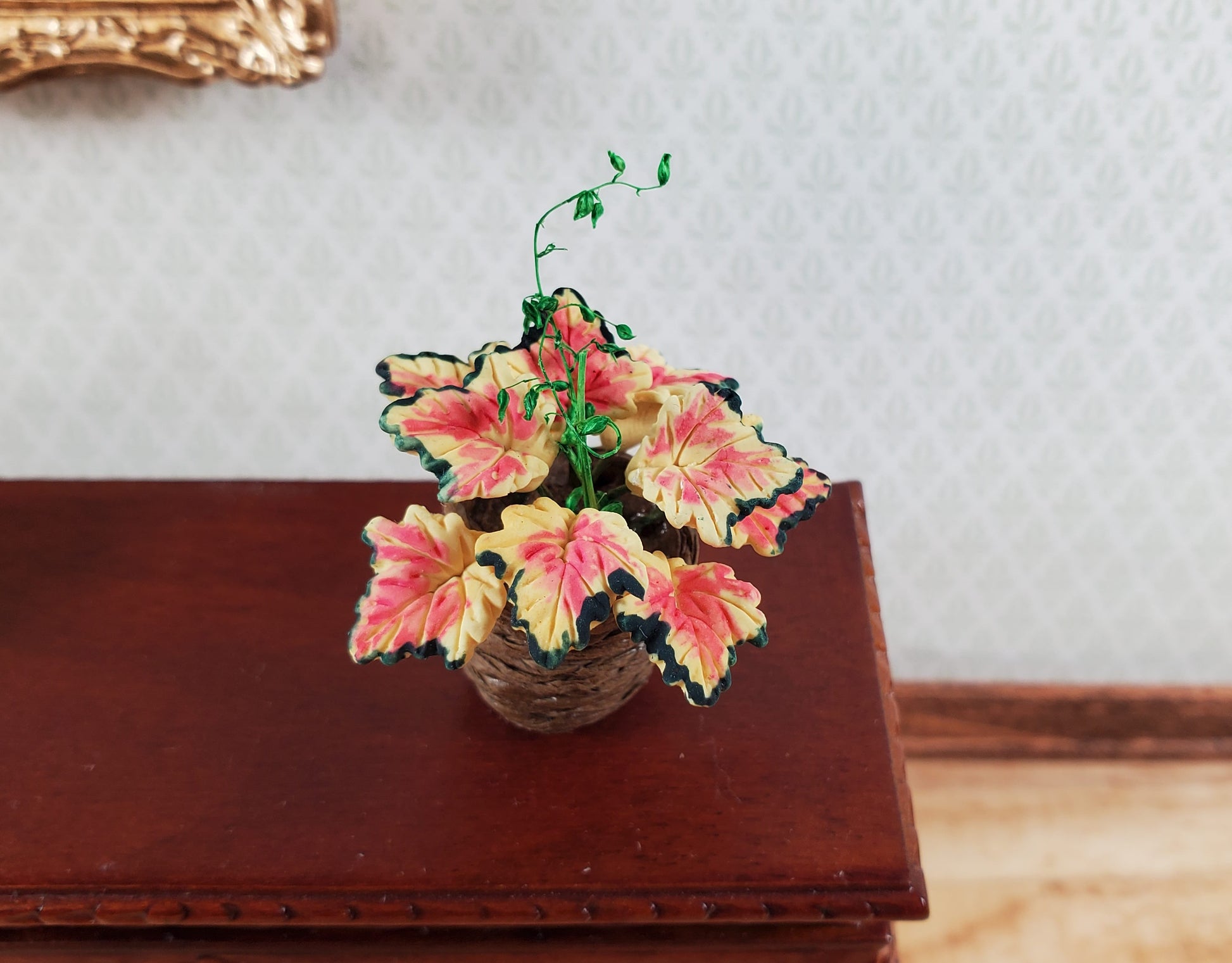 Dollhouse Coleus Plant in a Basket 1:12 Scale Miniature Garden Potted Plant