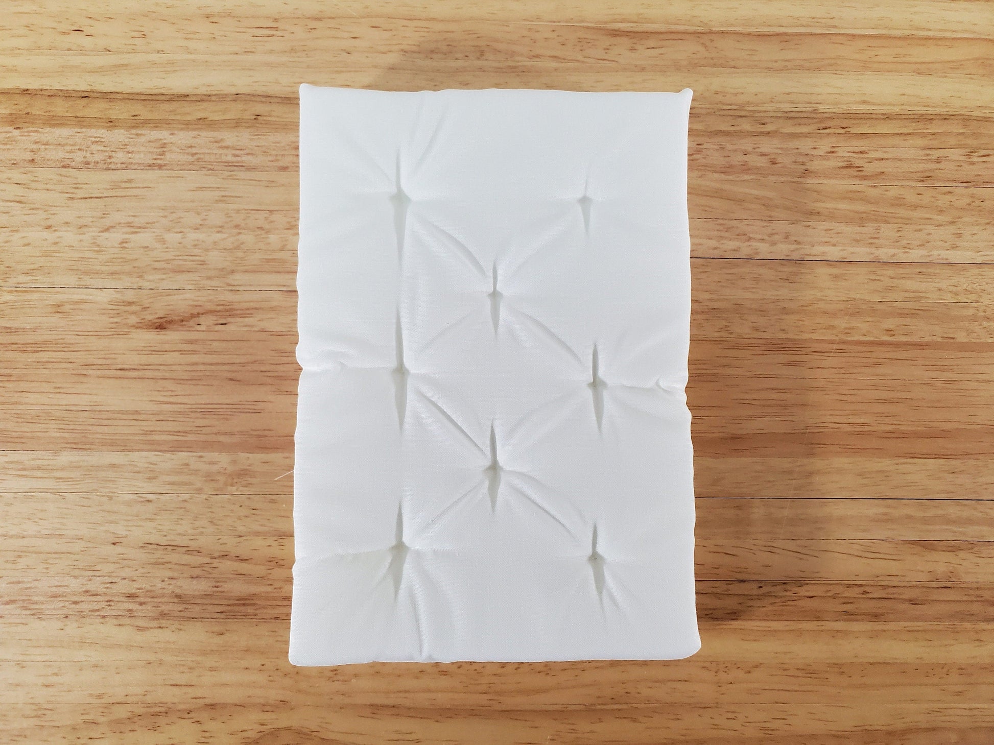 Dollhouse Doll Double Mattress White Tufted 1:12 Scale Miniature Bedroom 6 1/4" Long