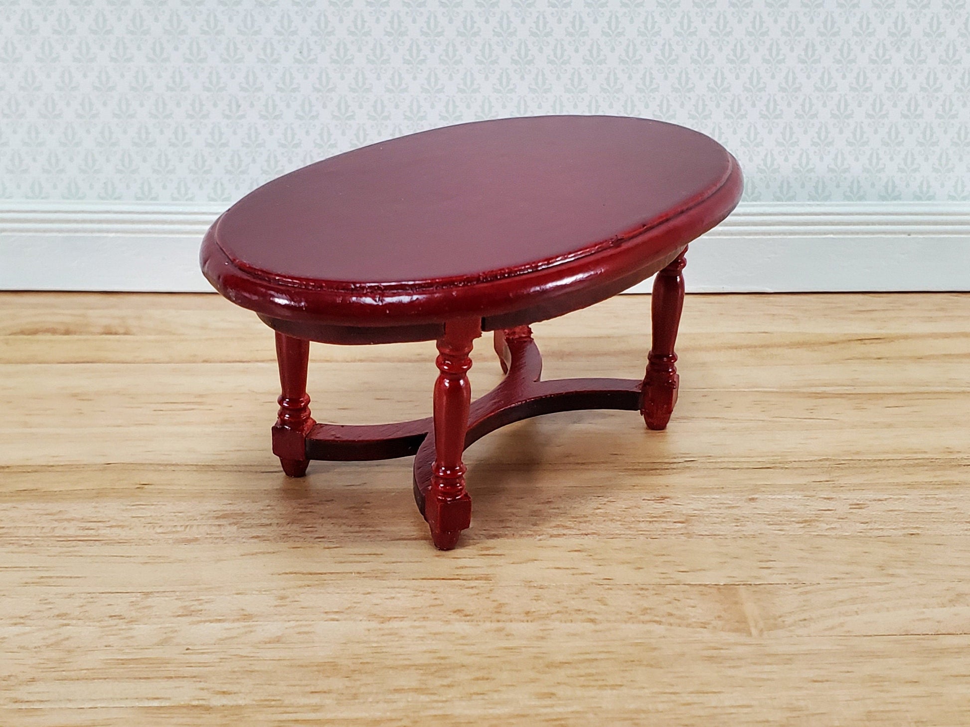 Dollhouse Oval Coffee Table Mahogany Finish 1:12 Scale Miniature Furniture