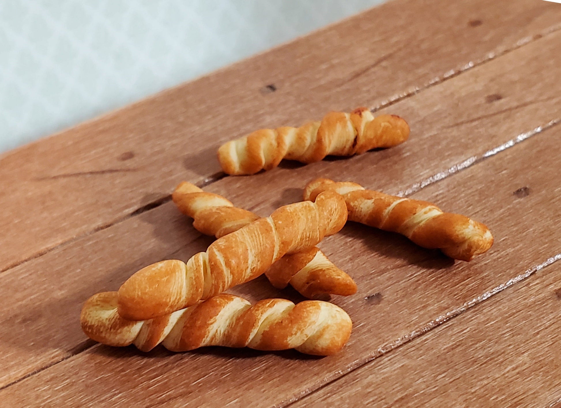 Dollhouse Baguettes Long Bread Rolls 5 Loaves 1:12 Scale Food Kitchen Bakery