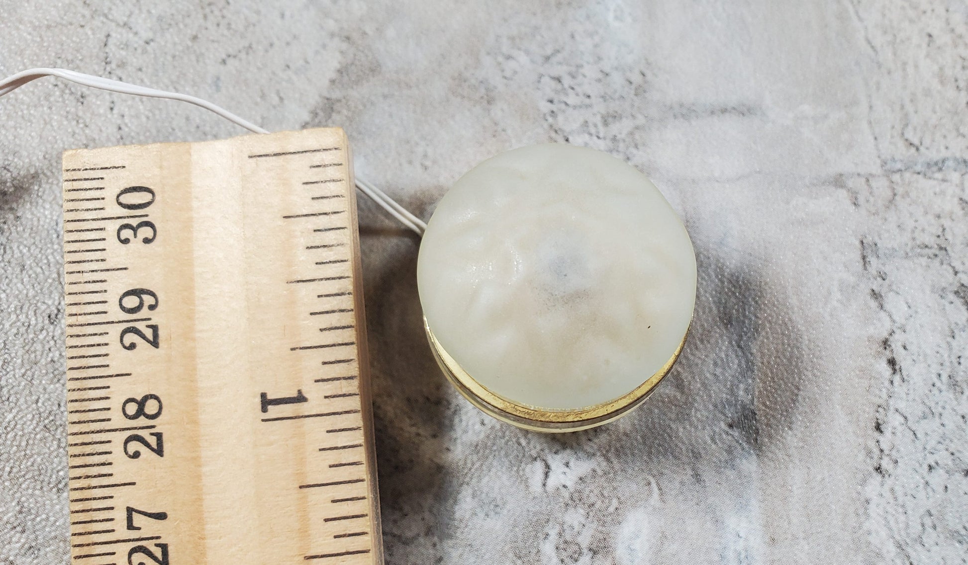 Dollhouse Frosted Round Ceiling Light 1:12 Scale Miniature 12 Volt with Plug