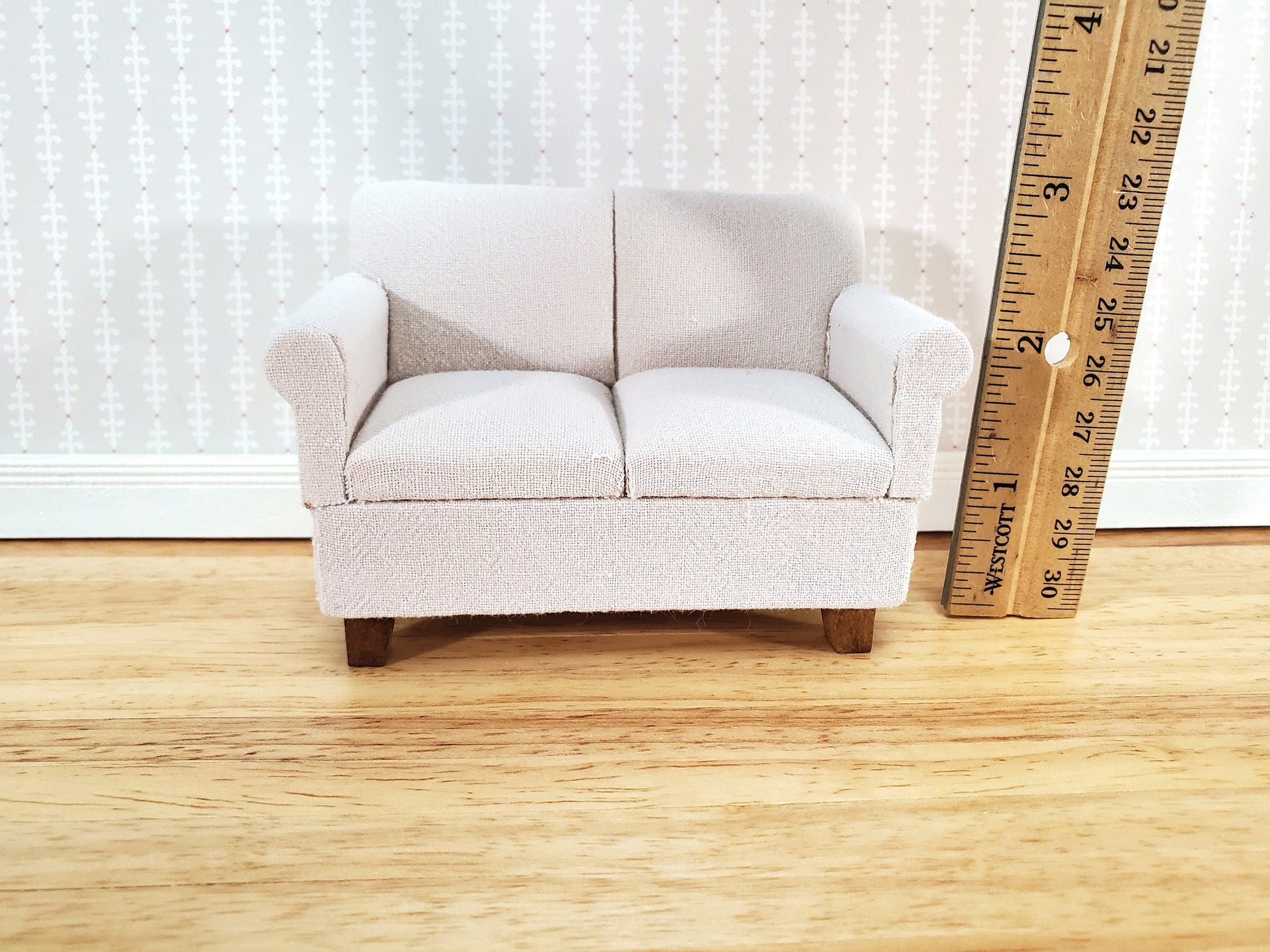 Dollhouse Modern Sofa Cream/Beige Couch Small 1:12 Scale Miniature Furniture