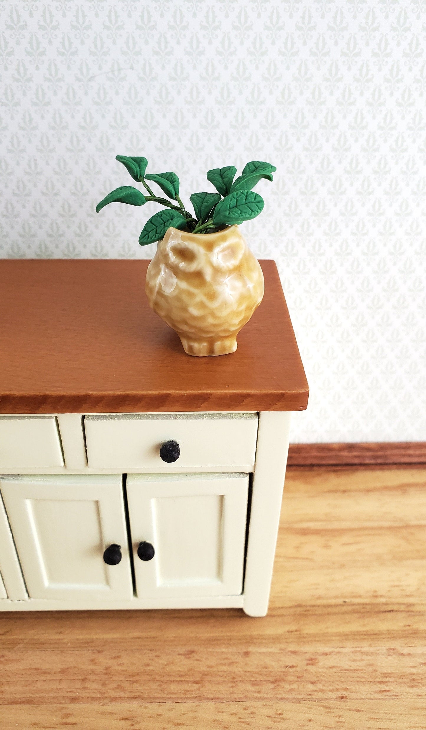 Dollhouse Miniature Owl Planter Pot Ceramic 1:12 Scale
