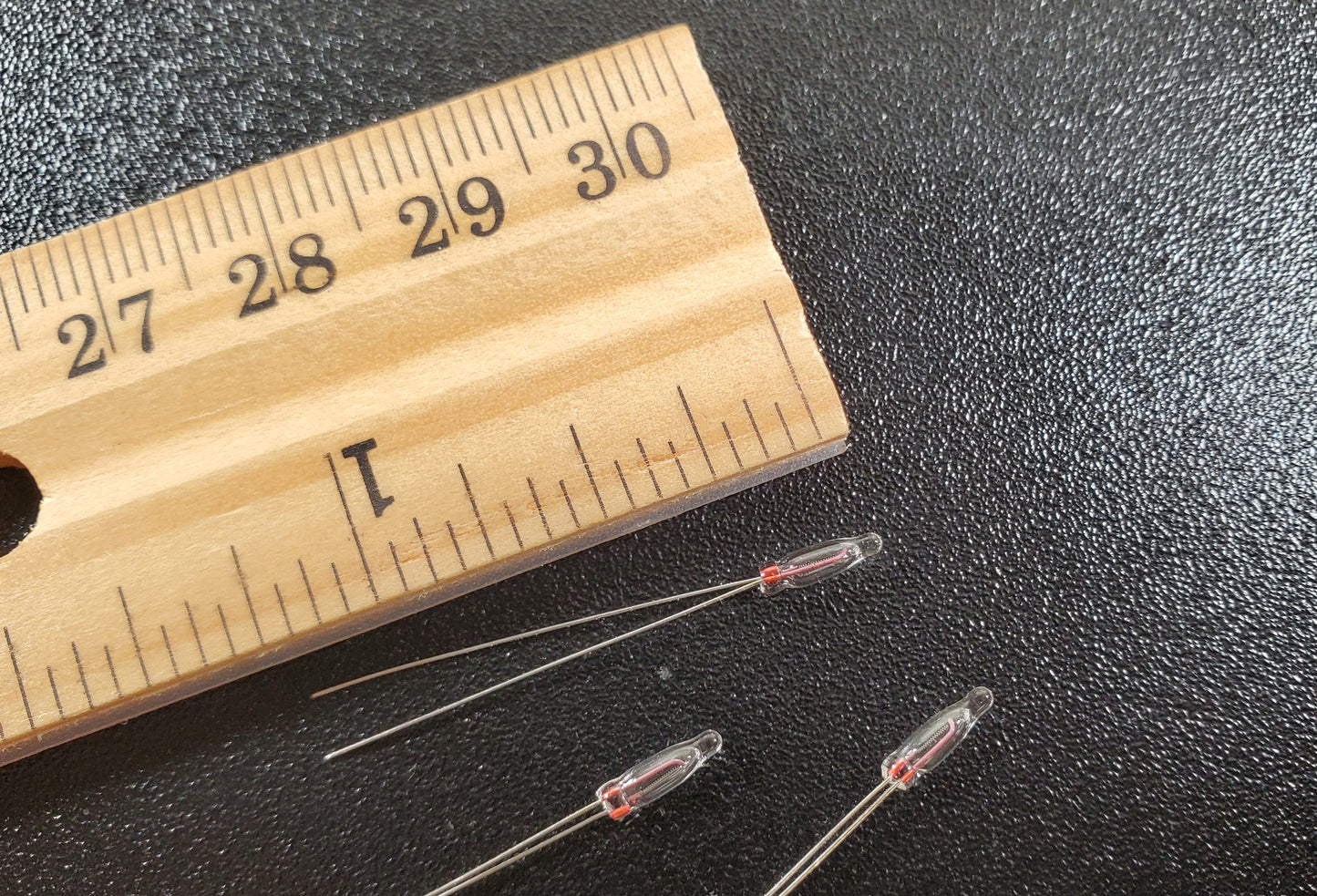Dollhouse Bi-Pin Micro Flame Candle Bulbs 4 piece 1:12 Scale 12 Volt Replacement