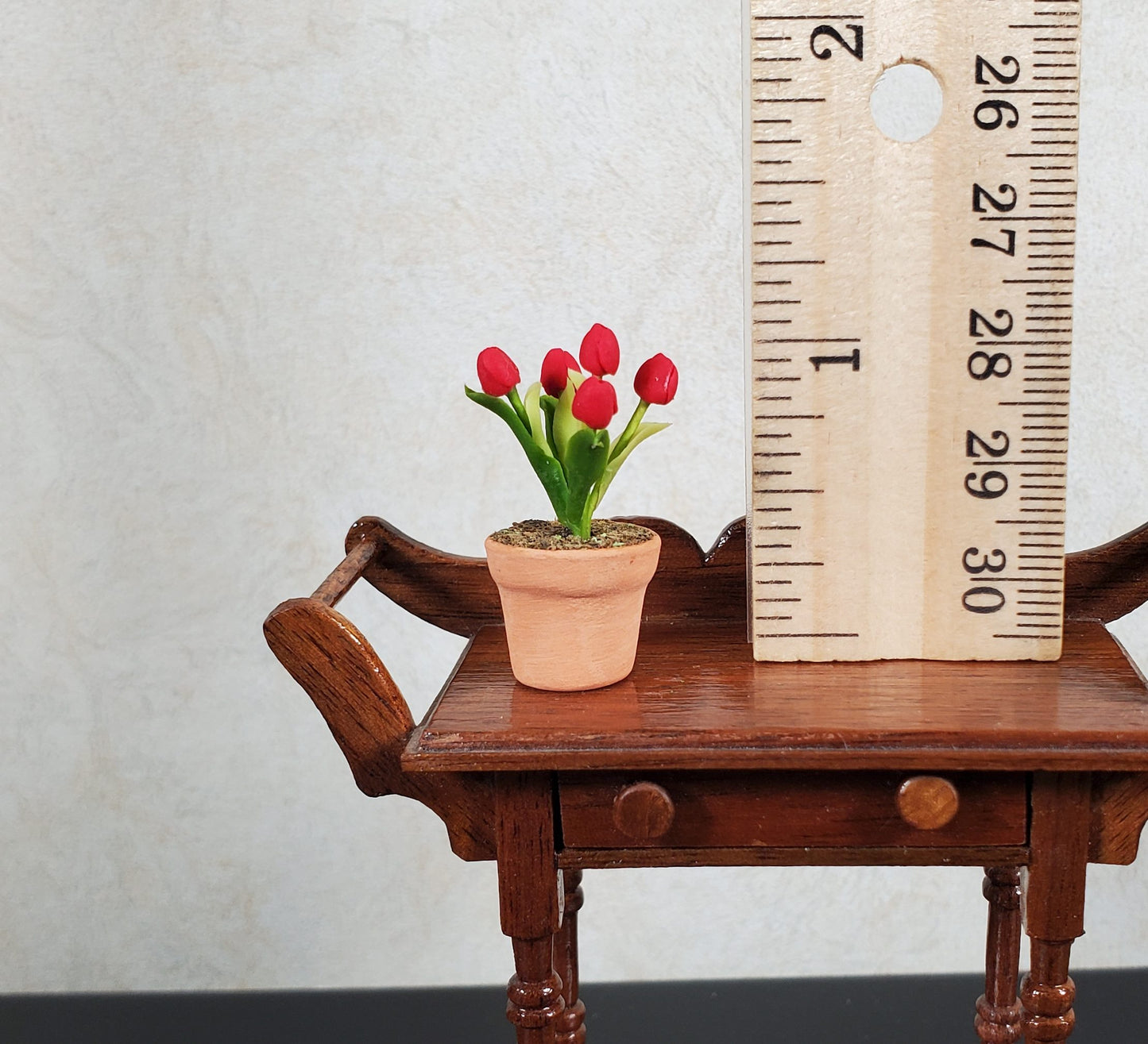 Dollhouse Red Tulips in a Terra Cotta Pot 1:12 Scale Miniature