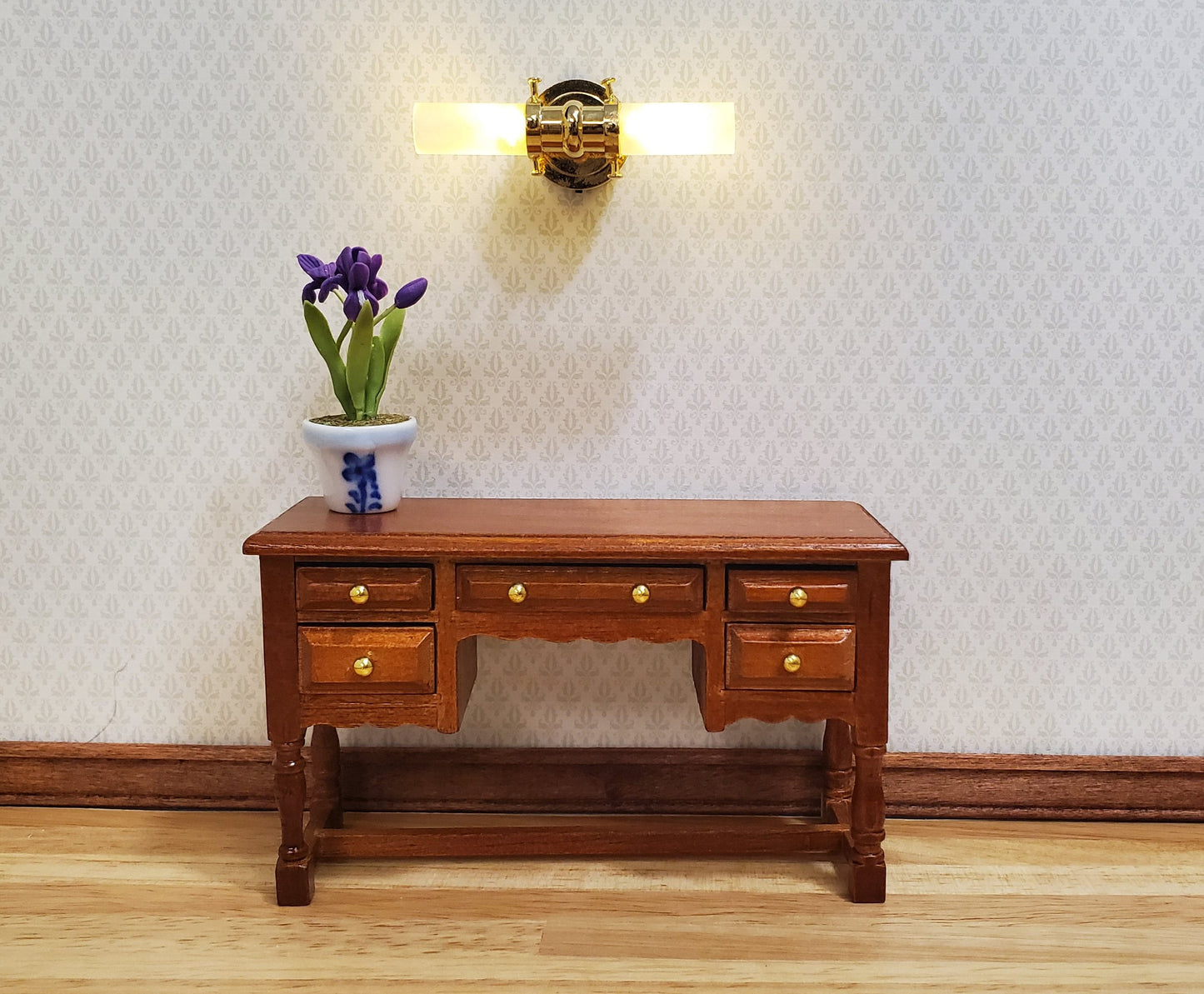Dollhouse Battery Tube Light Wall Sconce Modern Miniature 1:12 Scale Houseworks