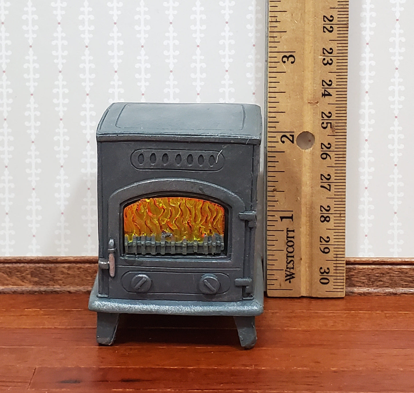 Dollhouse Wood Burning Stove Vintage Style 1:12 Scale Hole for Light
