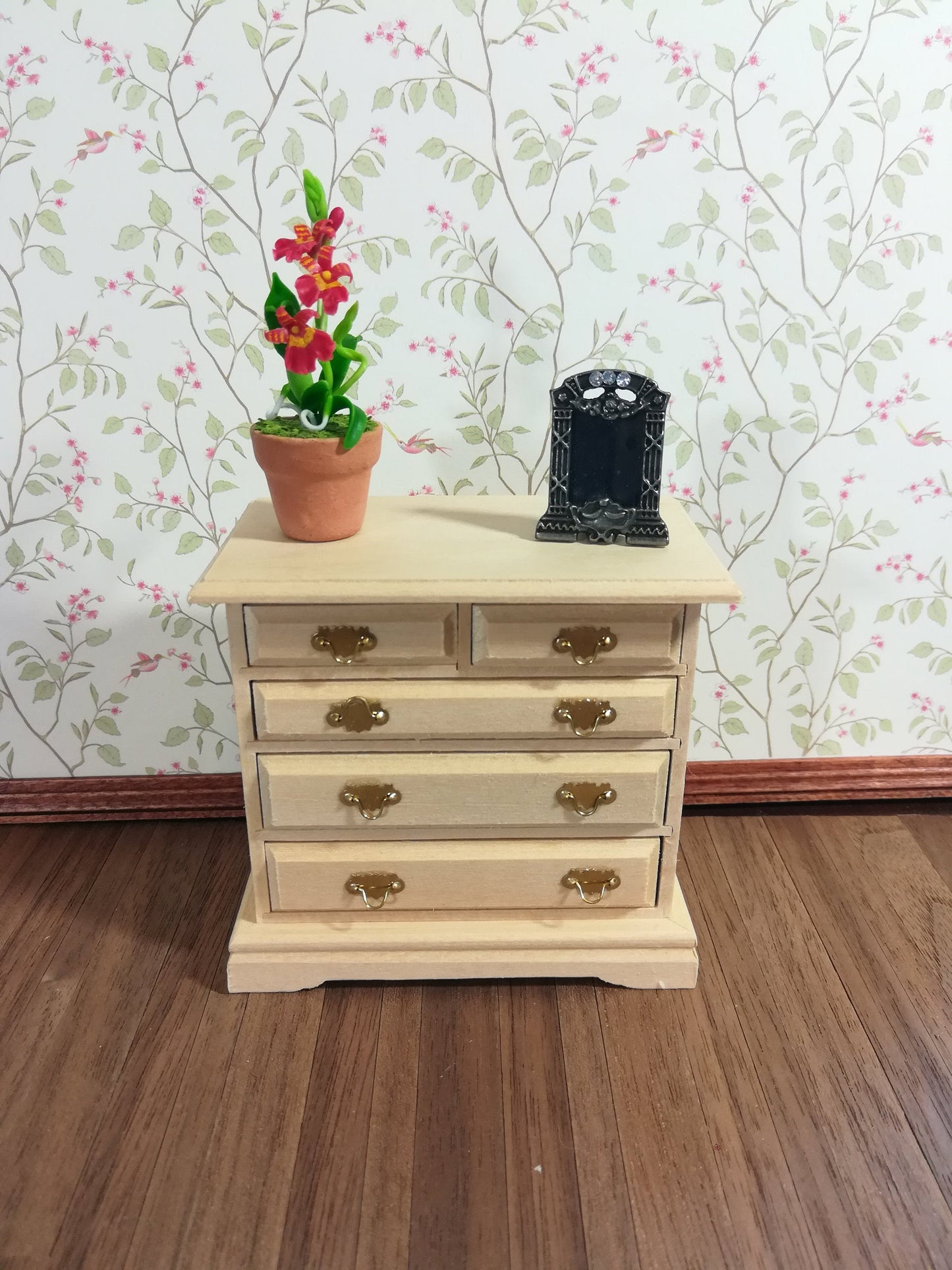 Dollhouse Bedroom Dresser 5 Drawer Unpainted 1:12 Scale Miniature Furniture