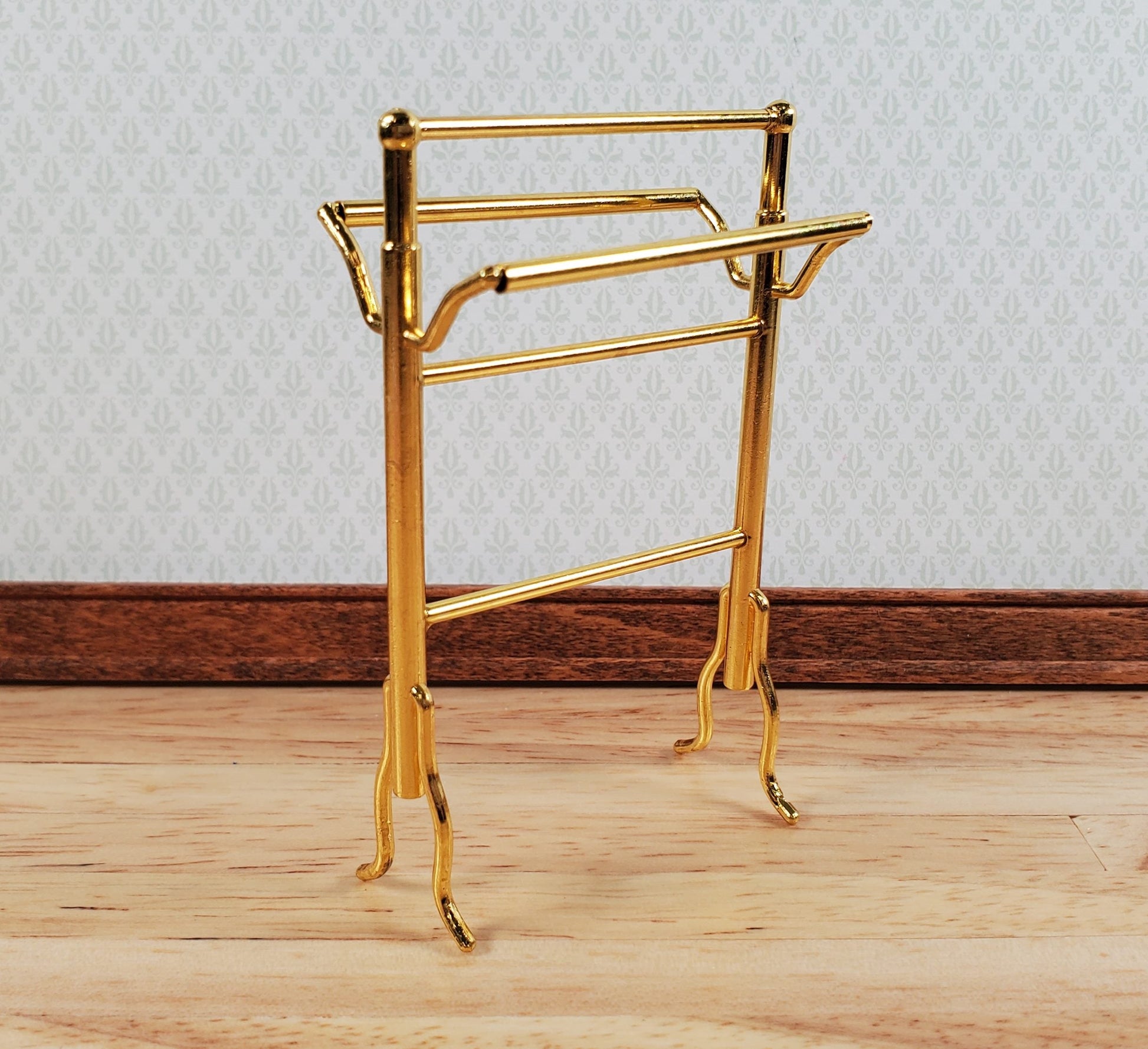 Dollhouse Towel Drying Rack Stand w/ Towels Metal 1:12 Scale Miniature Bathroom