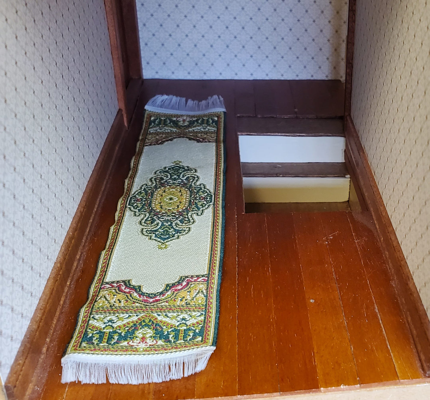 Dollhouse Narrow Carpet Rug Runner Gold Green Woven Fabric 1:12 Scale