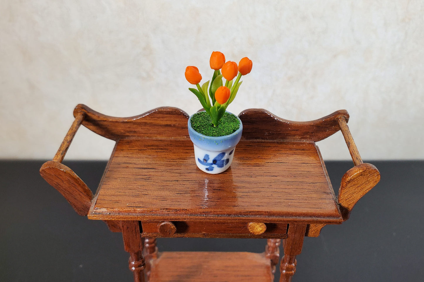 Dollhouse Orange Tulips in a Ceramic Planter Pot 1:12 Scale Miniature
