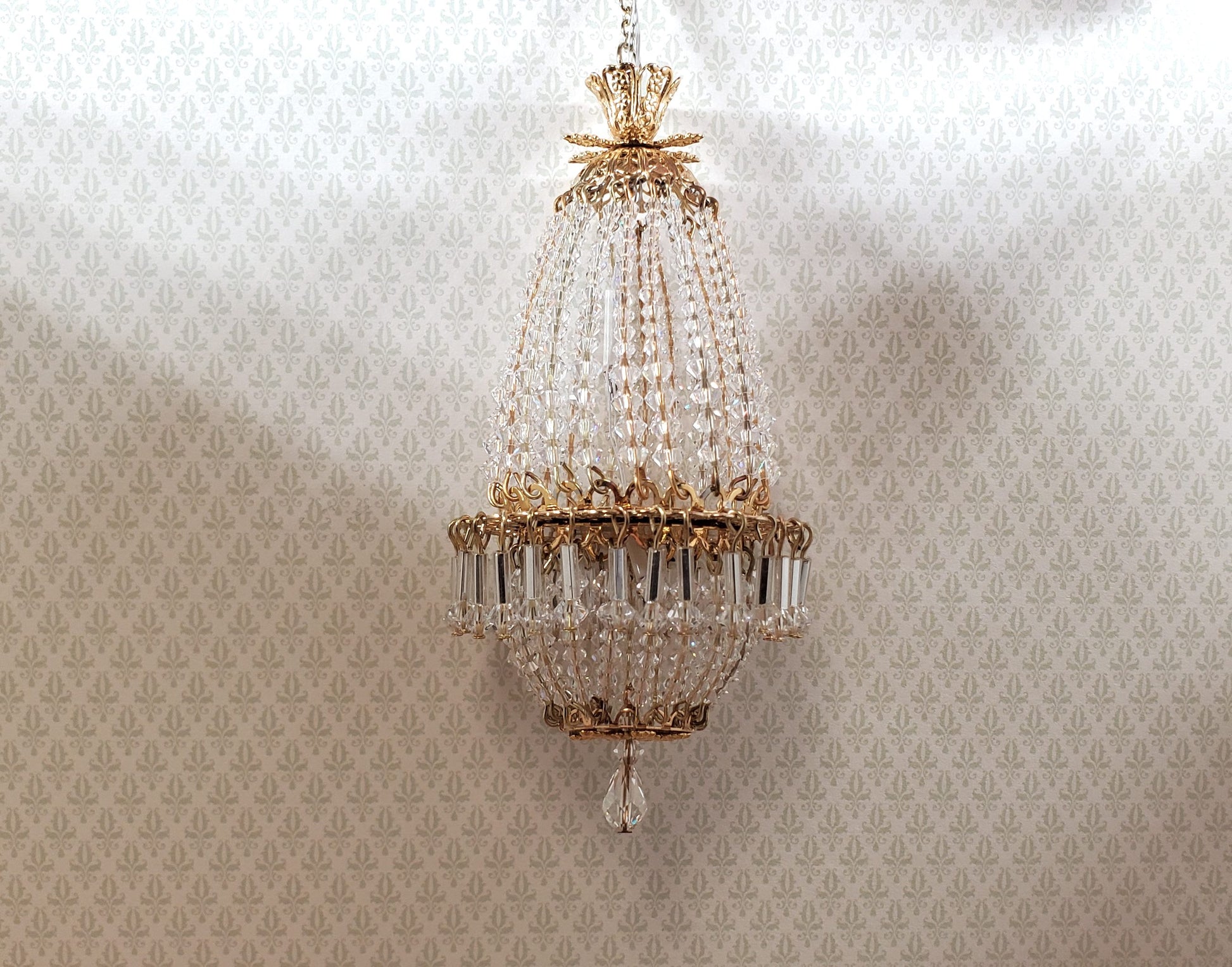 Dollhouse Crystal Chandelier "Daphne Deluxe" Real Glass 12 Volt 1:12 Scale