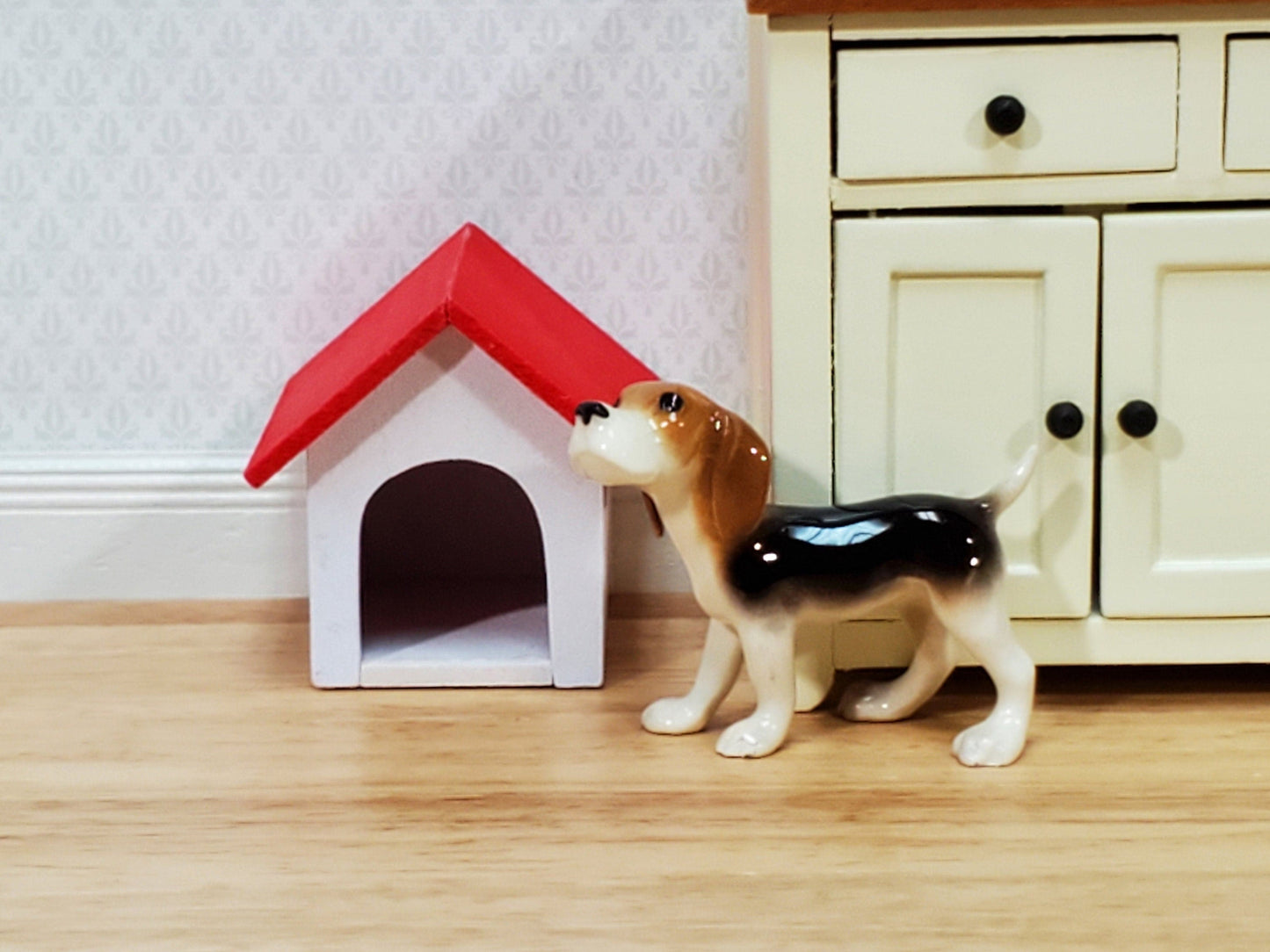 Dollhouse HALF SCALE Dog House Kennel Small Wood 1:14 Scale Miniature Red and White