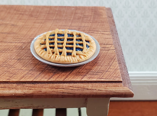 Dollhouse Blueberry Pie on Plate 1:12 Scale Miniature Kitchen Food Bakery