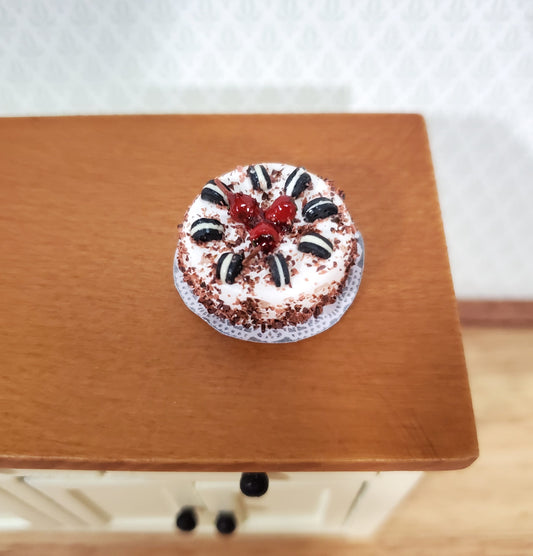 Dollhouse Cake Chocolate Cookie with Strawberries 1:12 Scale Dessert