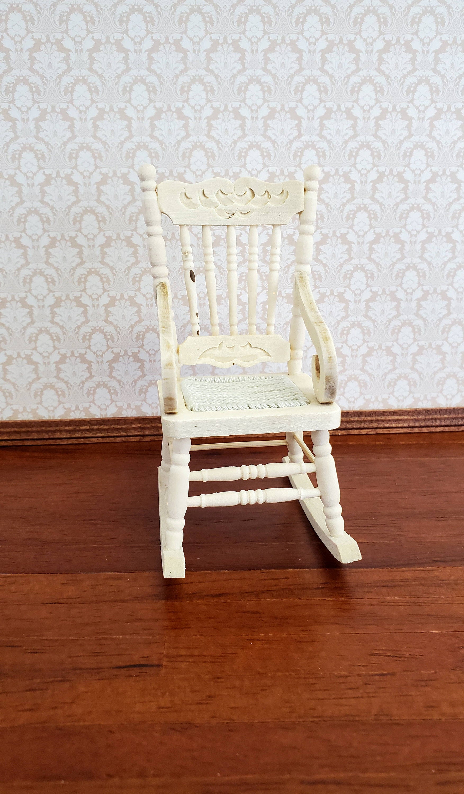 Dollhouse Miniature Rocking Chair 1:12 Scale Furniture Barewood Ornament