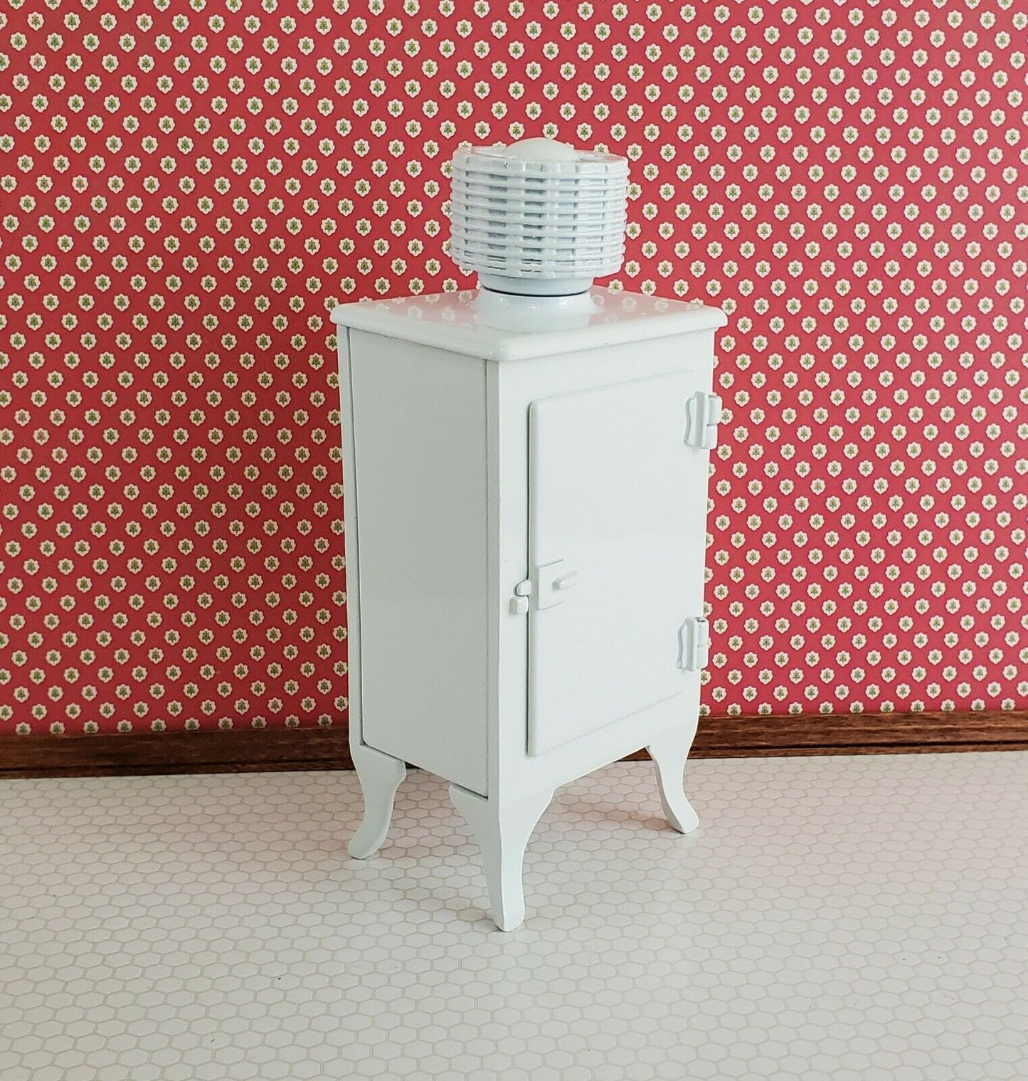 Dollhouse Miniature Fridge Monitor Top Refrigerator Vintage 1920s Style 1:12