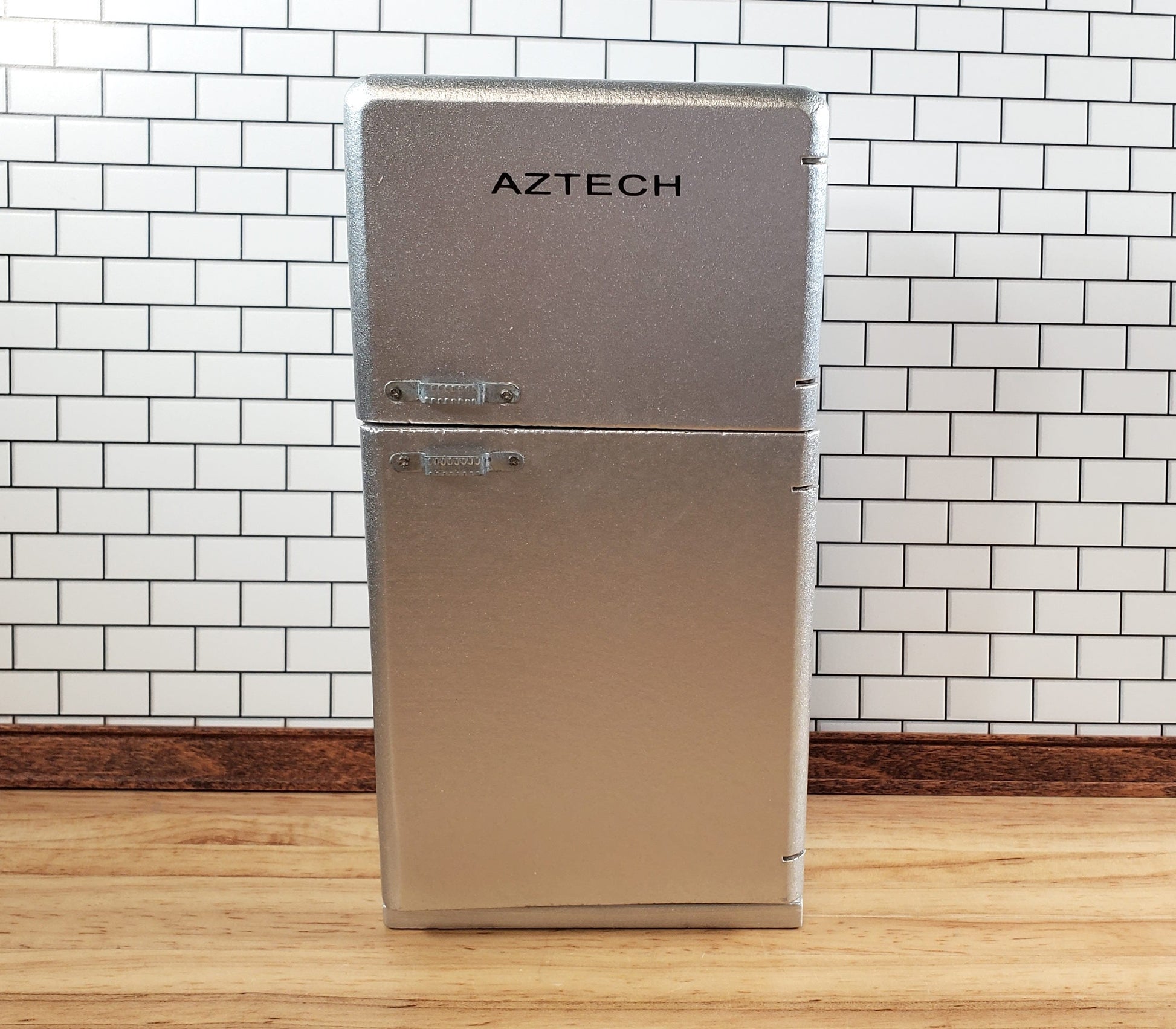 Dollhouse Kitchen Miniature Fridge 2 Door Refrigerator Silver Modern Style 1:12 Scale