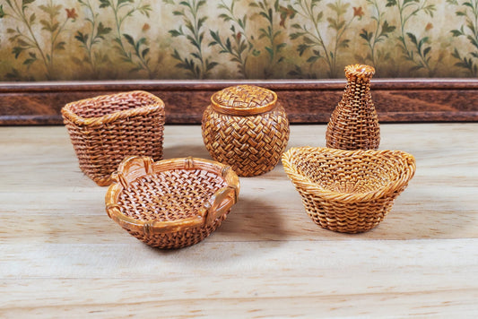 Dollhouse Wicker Style Baskets Set 5 pcs 1:12 Scale Miniatures Cast Resin