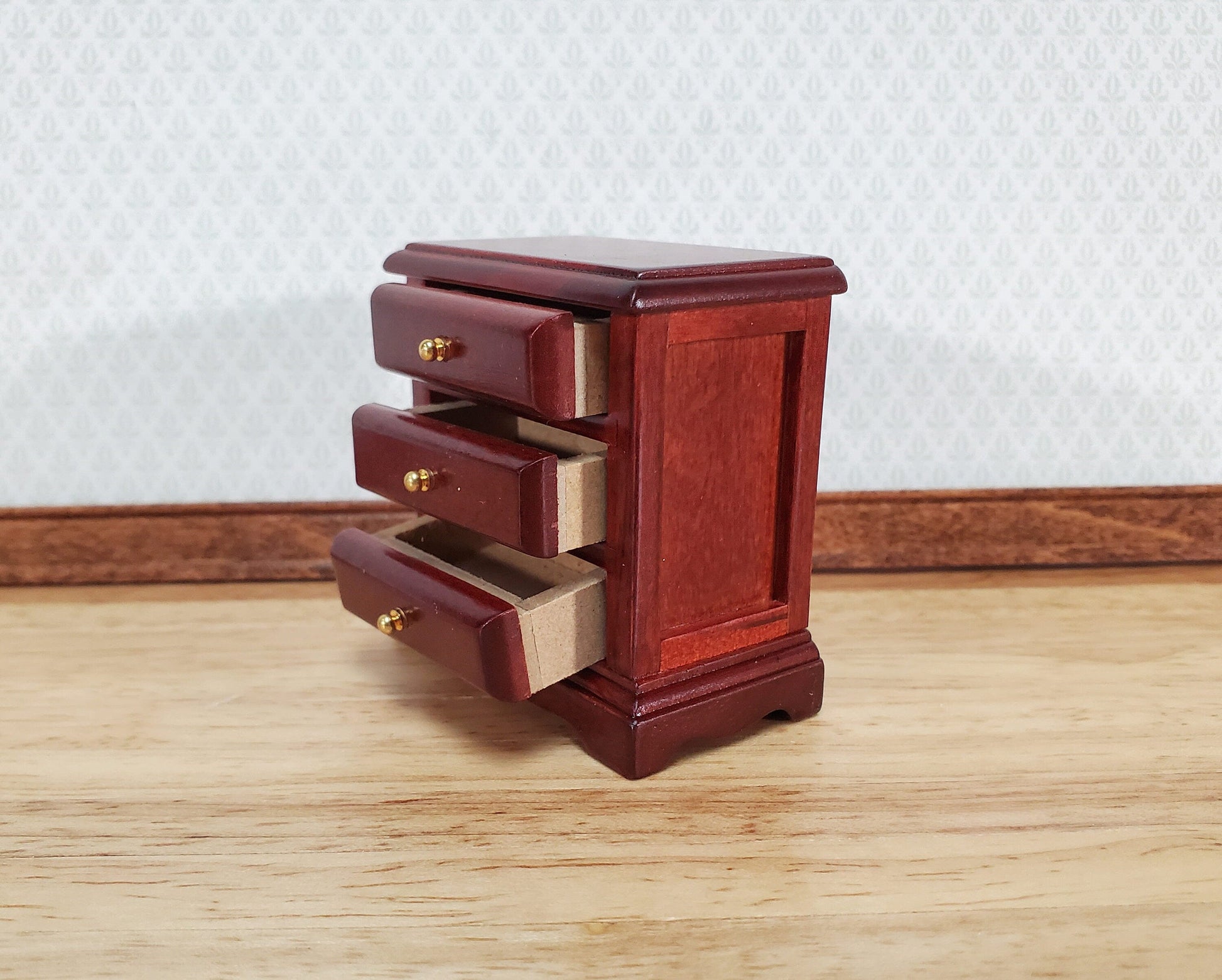 Dollhouse Nightstand Side Table Mahogany 3 Drawers 1:12 Scale Miniature Furniture
