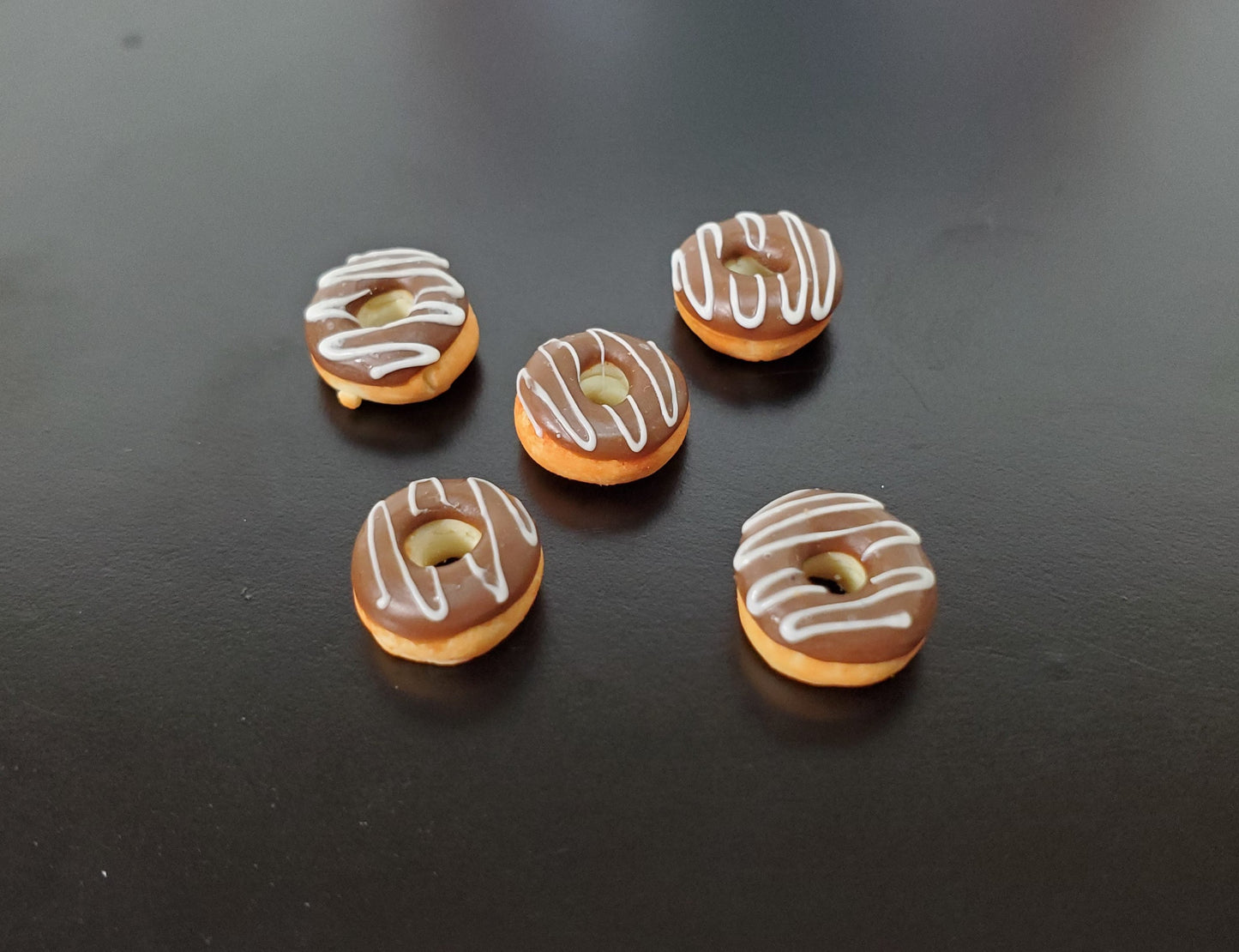Dollhouse Donuts x5 Chocolate Frosted White Drizzle 1:12 Scale Miniature Food Dessert Bakery