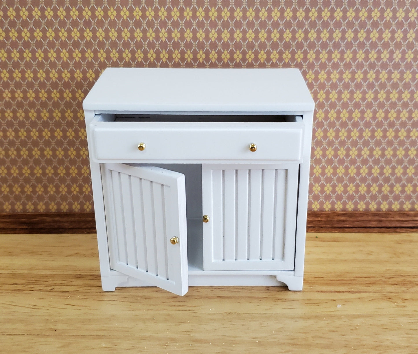 JBM Dollhouse Miniature Lower Kitchen Cabinet White 1:12 Scale Cupboard