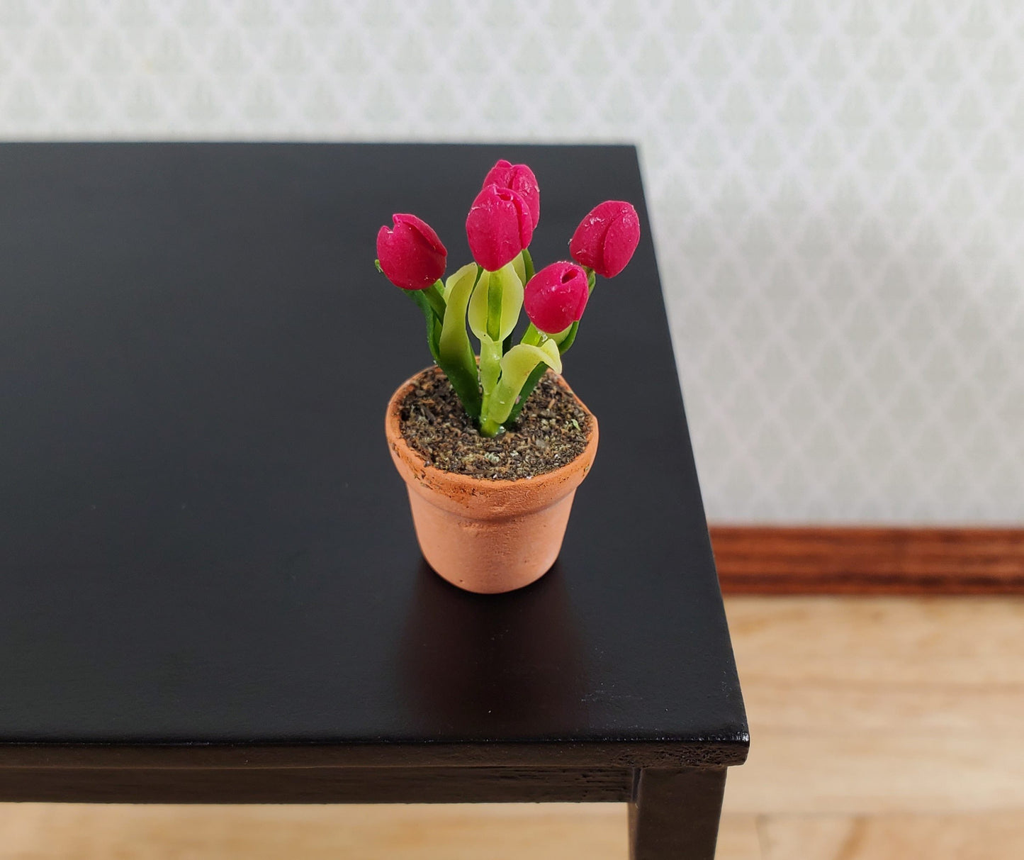 Dollhouse Red Tulips in Terra Cotta Planter 1:12 Scale Miniature Flowers