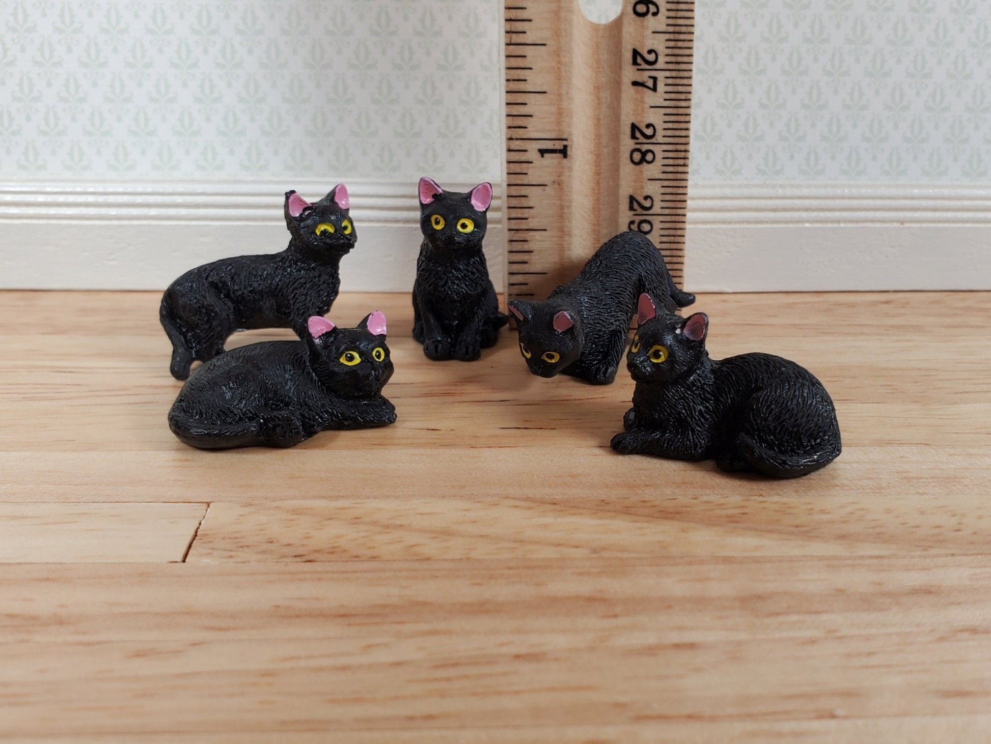 5 Dollhouse Cats All Black Kittens 1:12 Scale Halloween Various Poses Animals - Miniature Crush