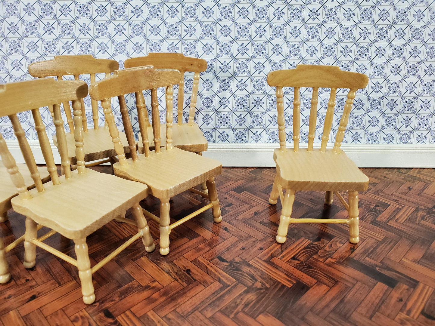 Dollhouse Kitchen Chairs Spindle Back Set of 6 Light Oak 1:12 Scale Miniature Furniture