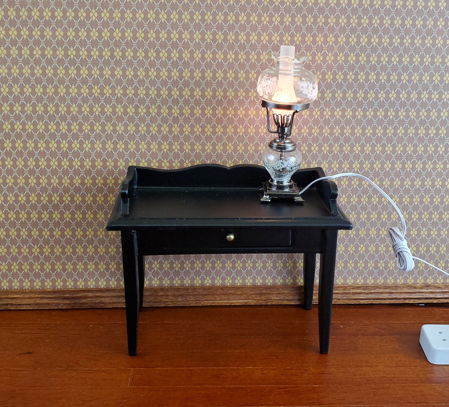 Dollhouse Hurricane Oil Lamp 12 Volt Light w/ Plug 1:12 Scale Vintage Style Pewter Finish
