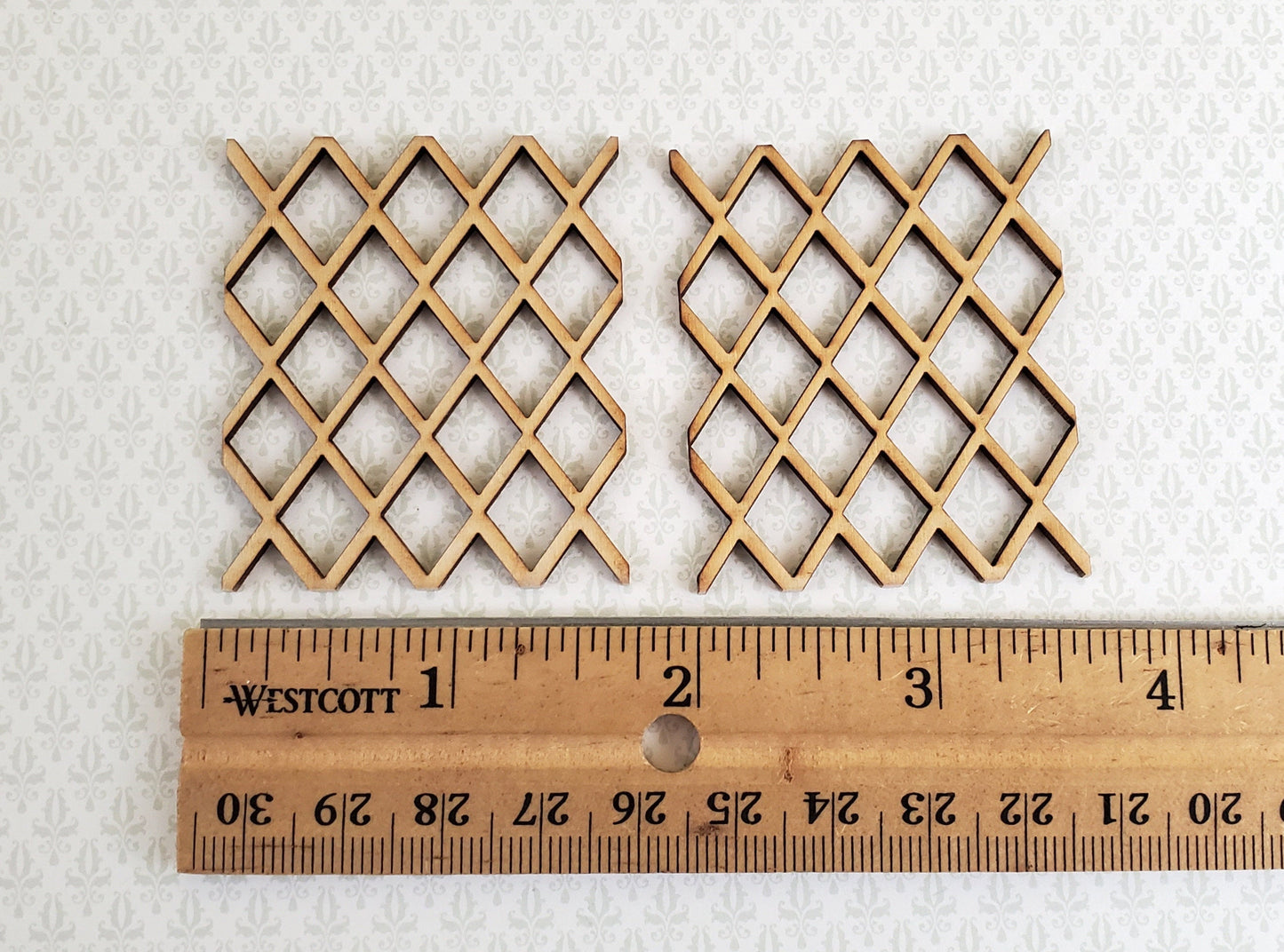 Dollhouse Diamond Window Pane Insert 1:12 Scale Fits Houseworks 5000 Miniatures