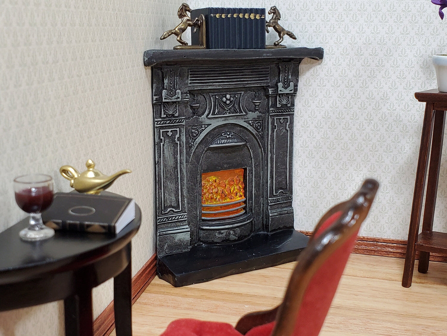 Dollhouse Corner Fireplace with Fire Black Resin 1:12 Scale Miniature Furniture