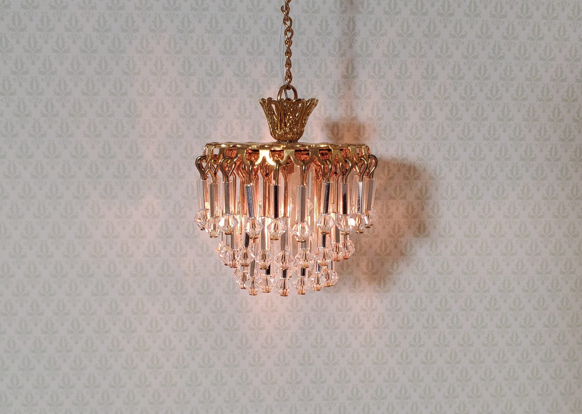 Dollhouse Art Deco Waterfall Crystal Ceiling Light Real Glass 12 Volt 1:12 Scale