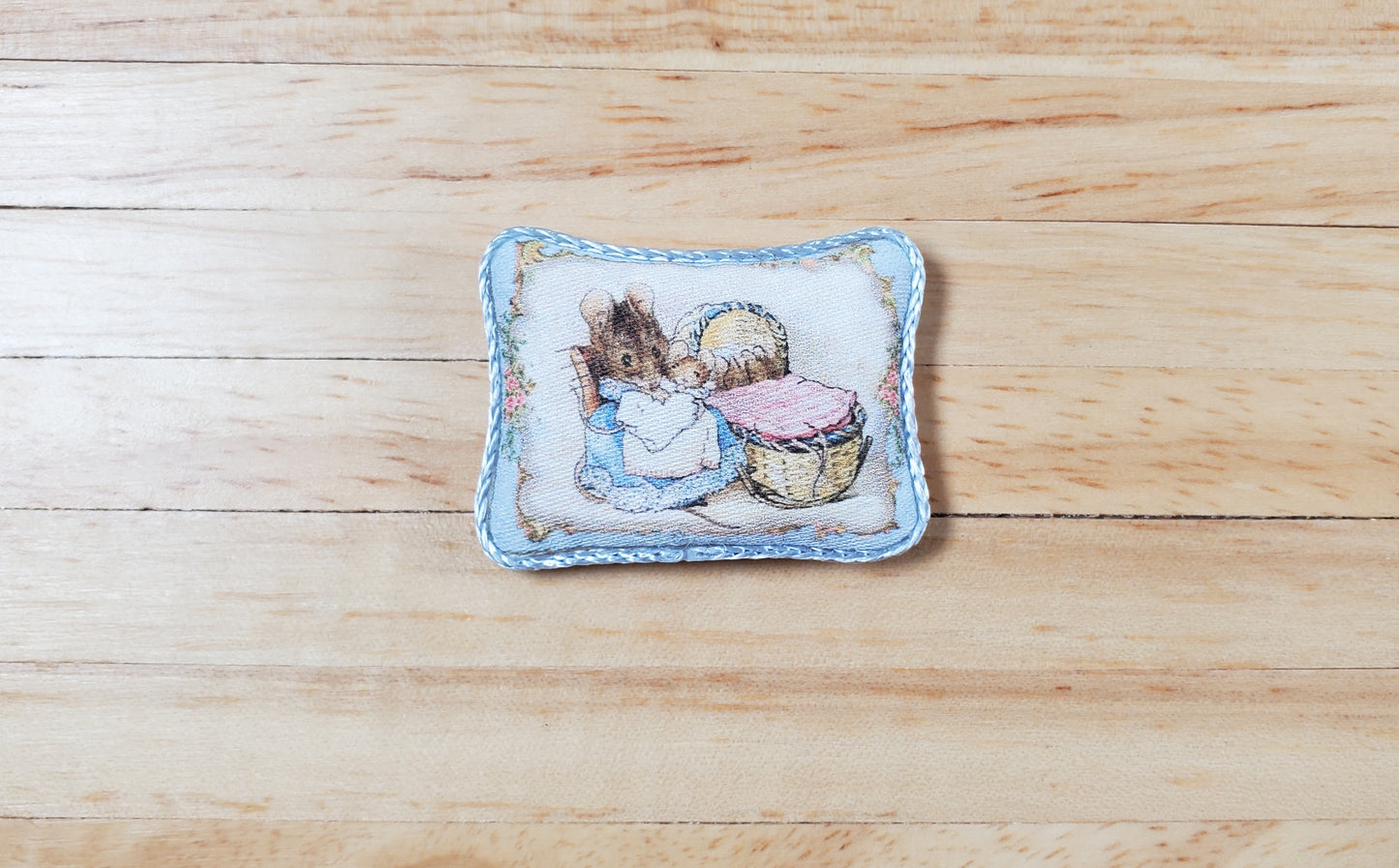 Dollhouse Pillow Mrs Tittlemouse Beatrix Potter Handmade 1:12 Scale Miniature