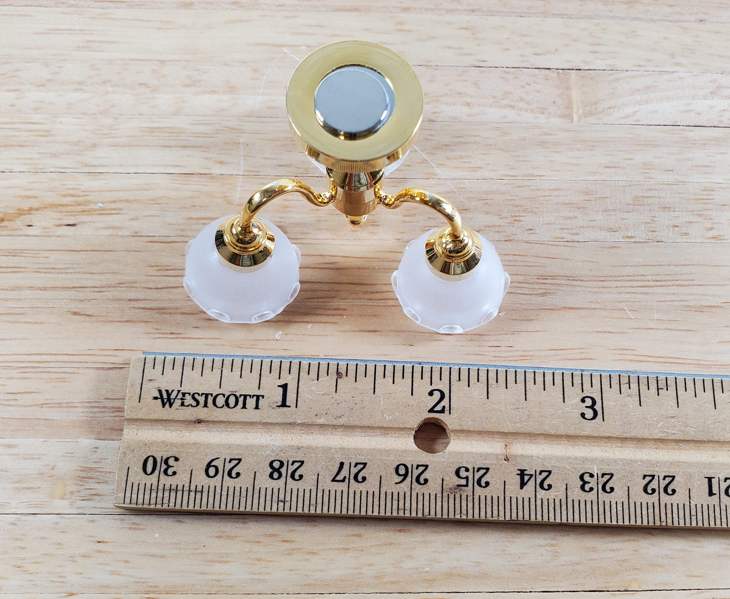 Dollhouse Chandelier Battery Ceiling Light 3 Arm Flower 1:12 Scale Miniature